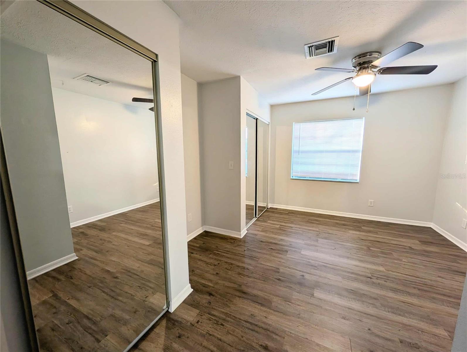 Image 8 of 30 For 1511 Shorewood Drive