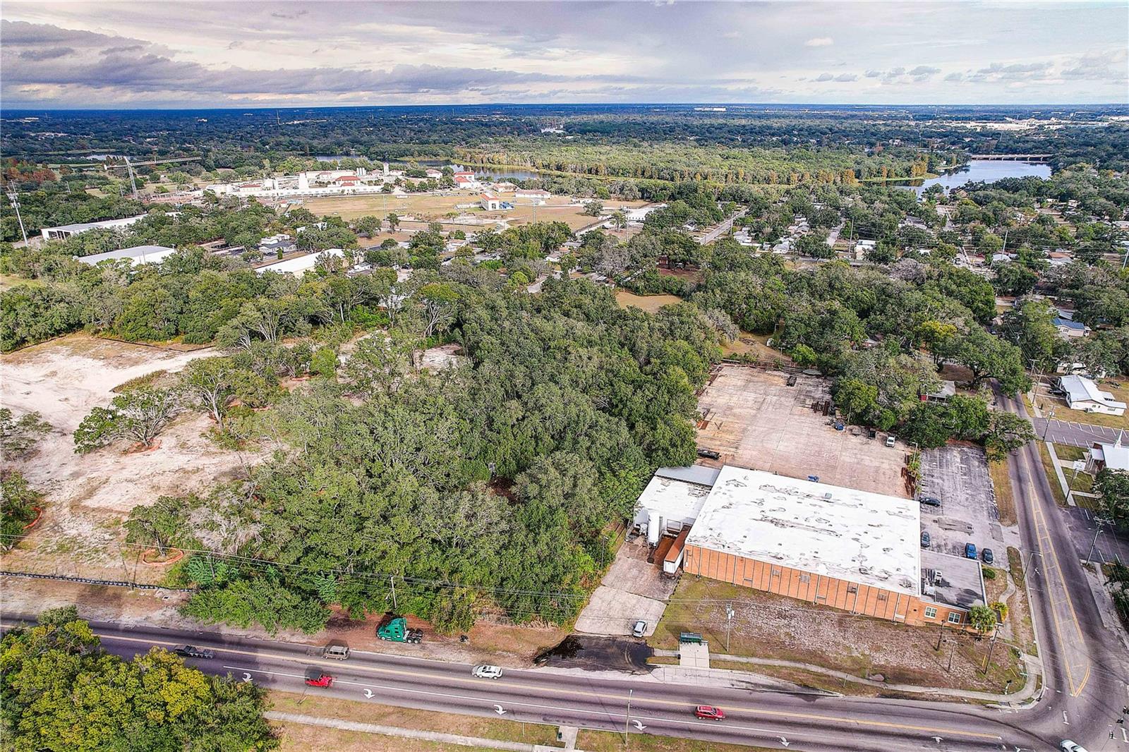 Image 11 of 17 For 6905 & 6907 Rowlett Park Drive