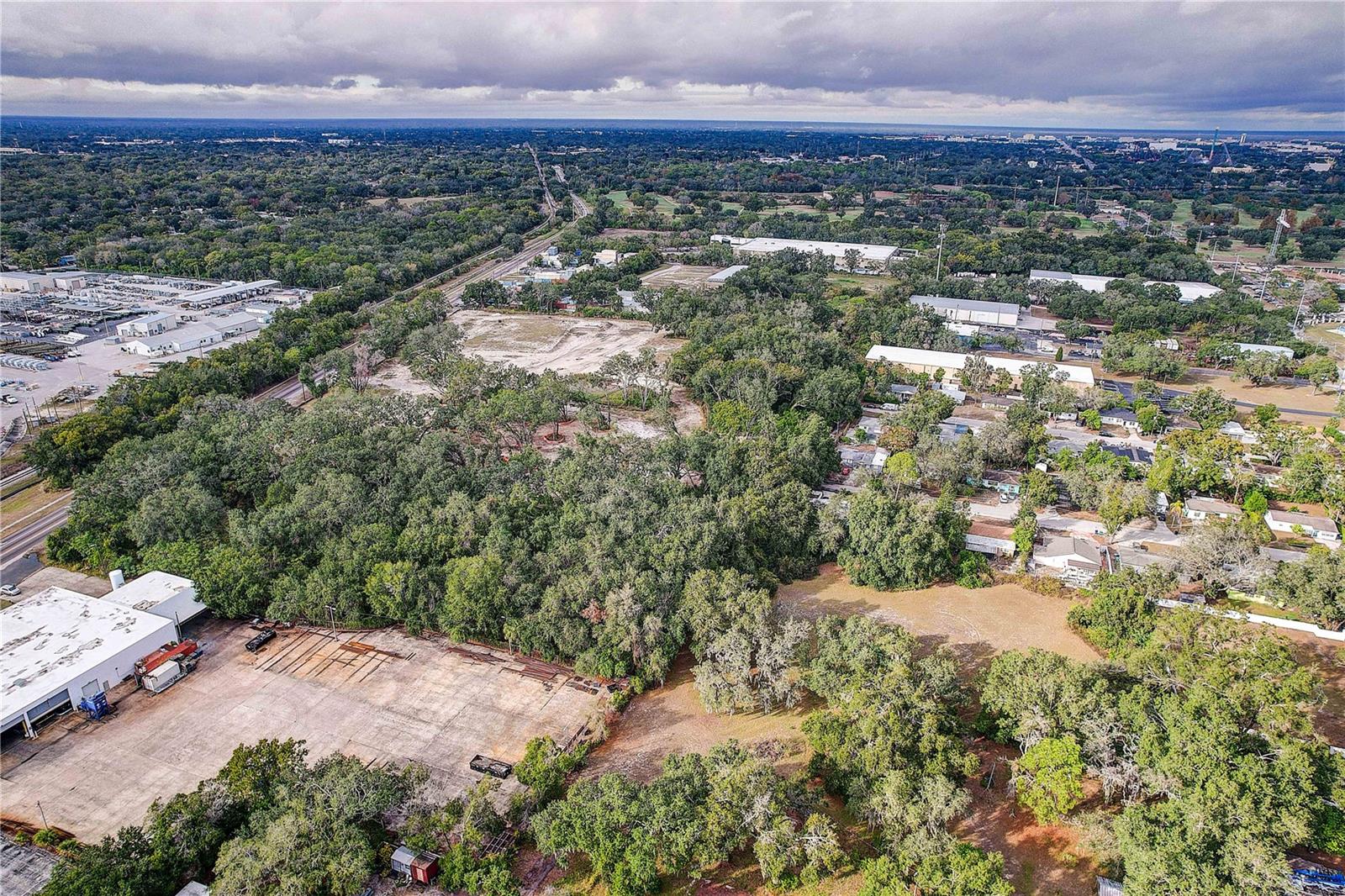 Image 5 of 17 For 6905 & 6907 Rowlett Park Drive