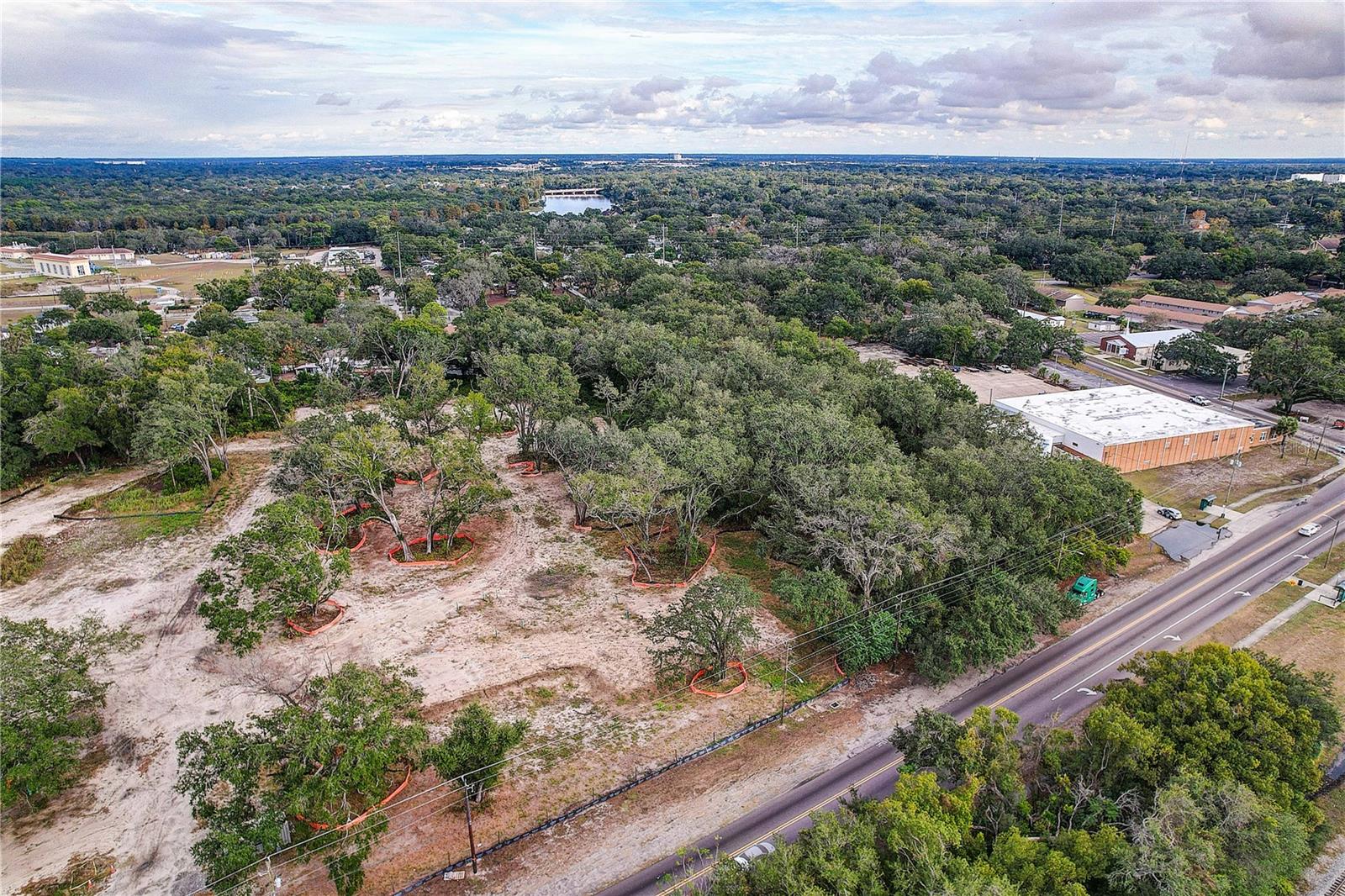 Image 6 of 17 For 6905 & 6907 Rowlett Park Drive