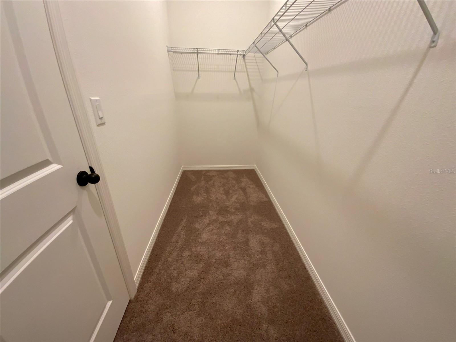 Image 14 of 23 For 10355 Honeysuckle Vine Circle