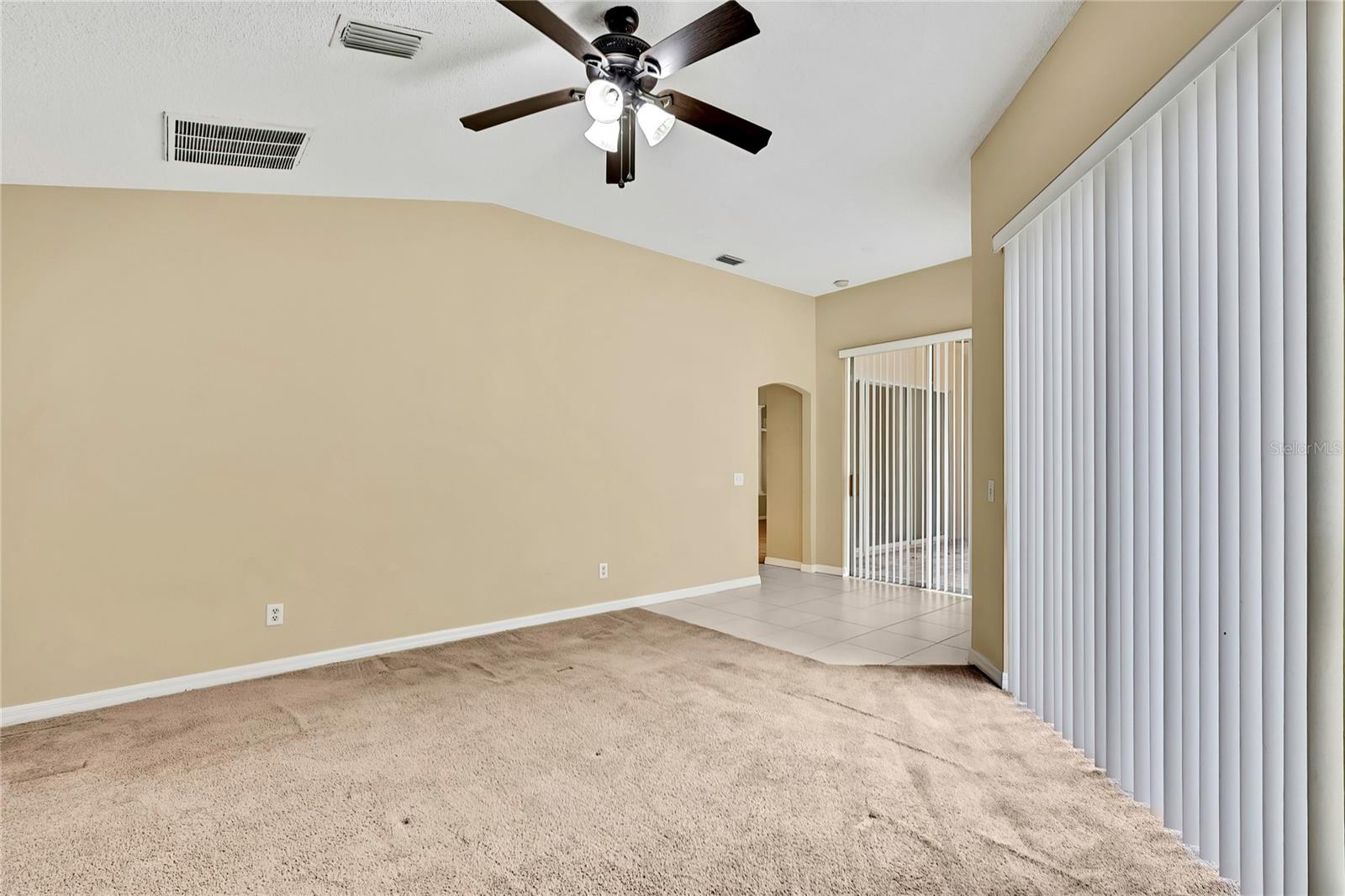 Image 19 of 41 For 1334 Godfrey Avenue