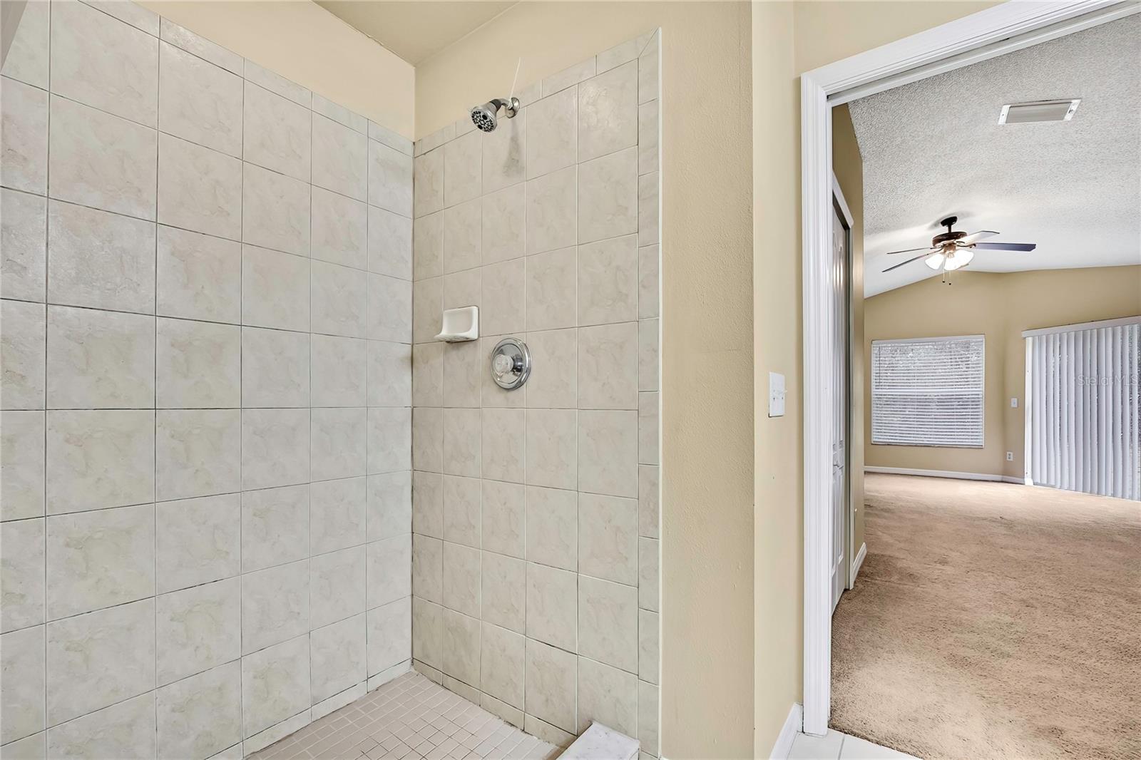 Image 24 of 41 For 1334 Godfrey Avenue