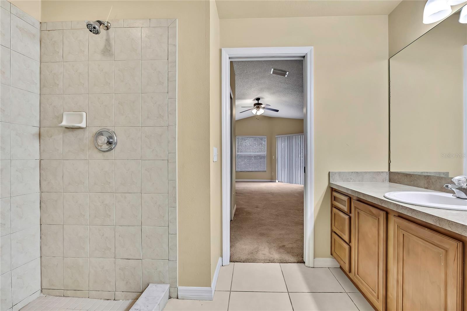 Image 25 of 41 For 1334 Godfrey Avenue