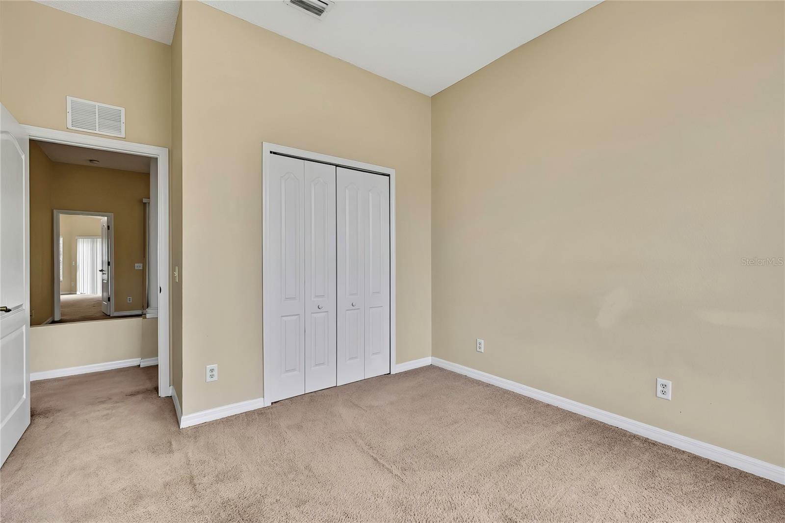 Image 28 of 41 For 1334 Godfrey Avenue