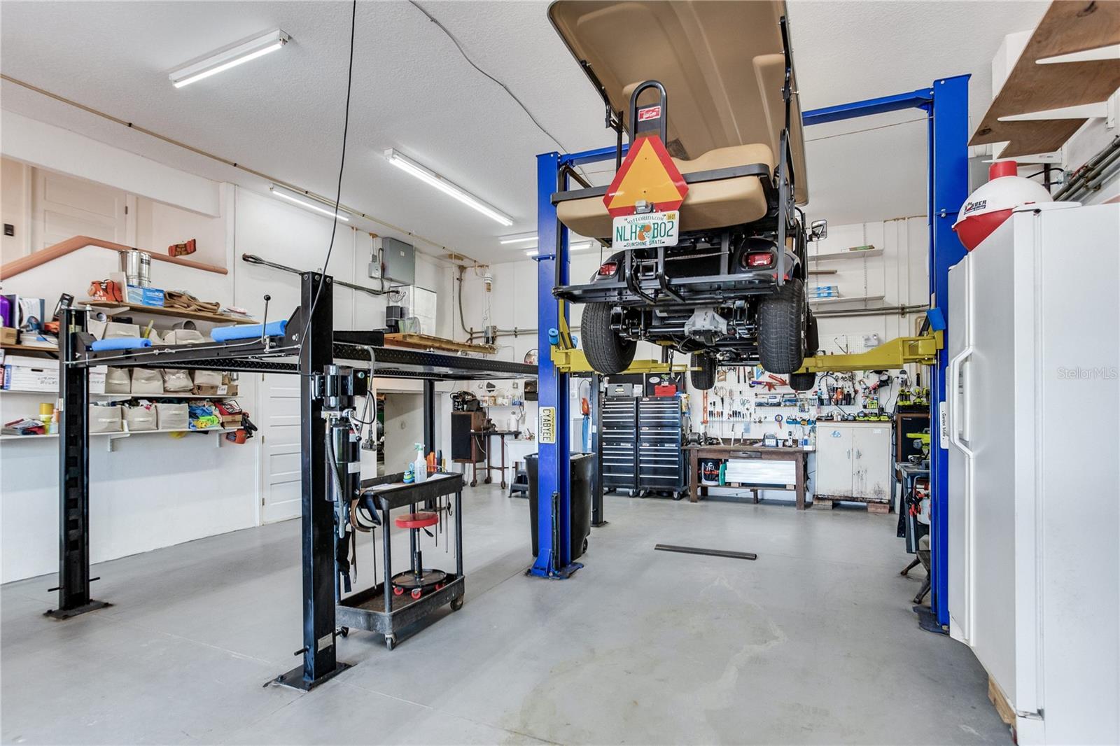 Image 69 of 93 For 16480 Redington Drive