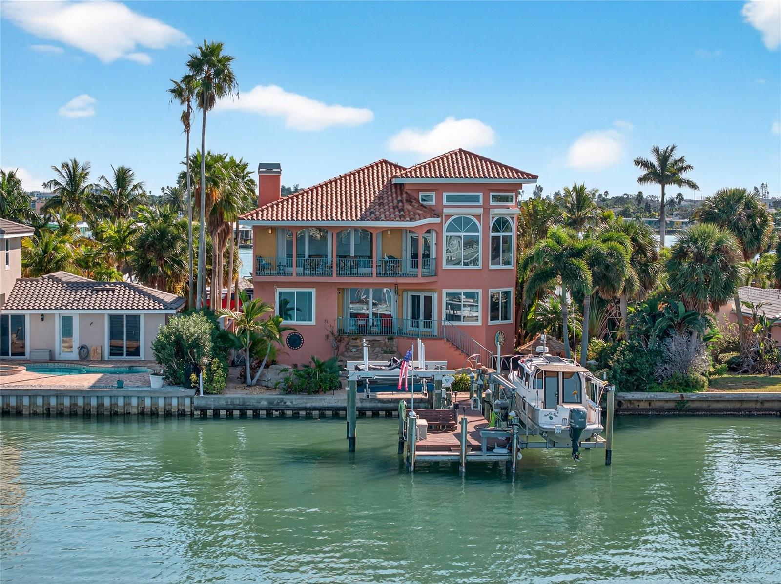 Image 71 of 93 For 16480 Redington Drive