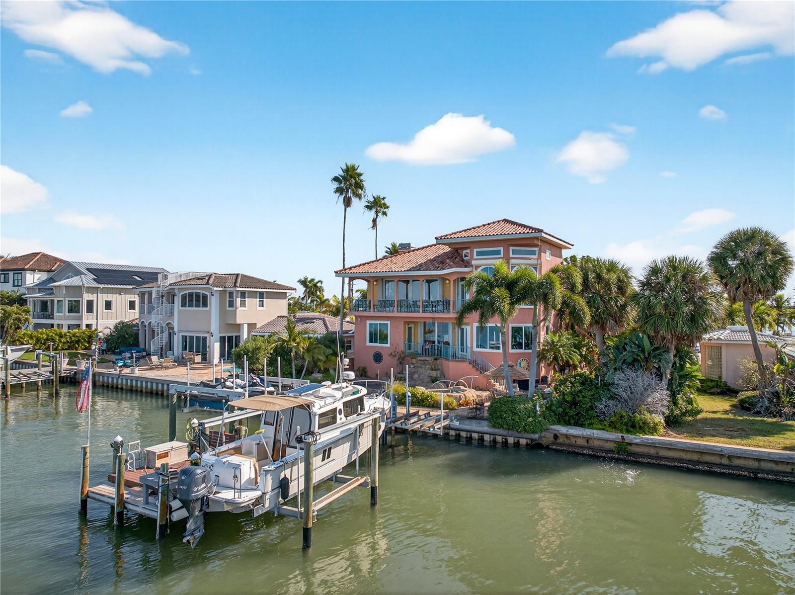 Image 82 of 93 For 16480 Redington Drive