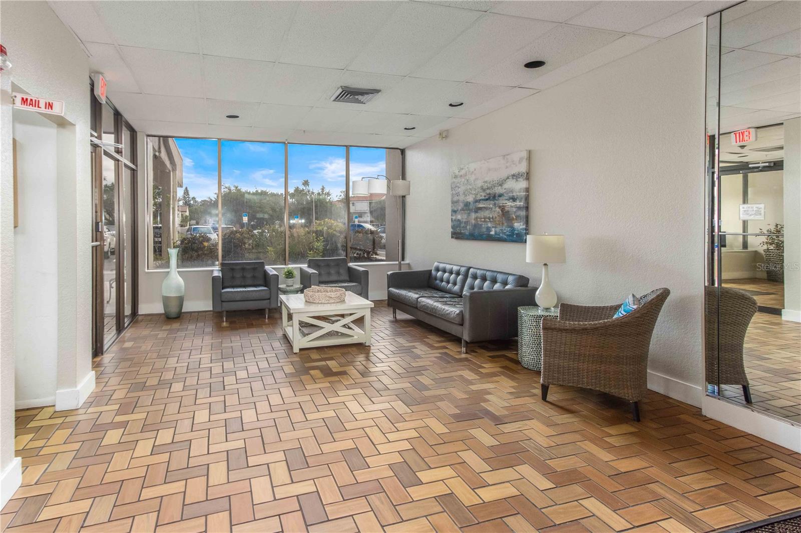 Image 35 of 70 For 255 Dolphin Point 803