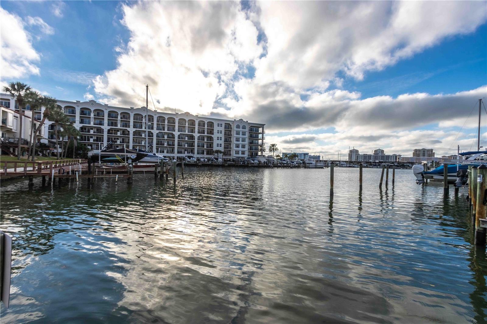 Image 59 of 70 For 255 Dolphin Point 803