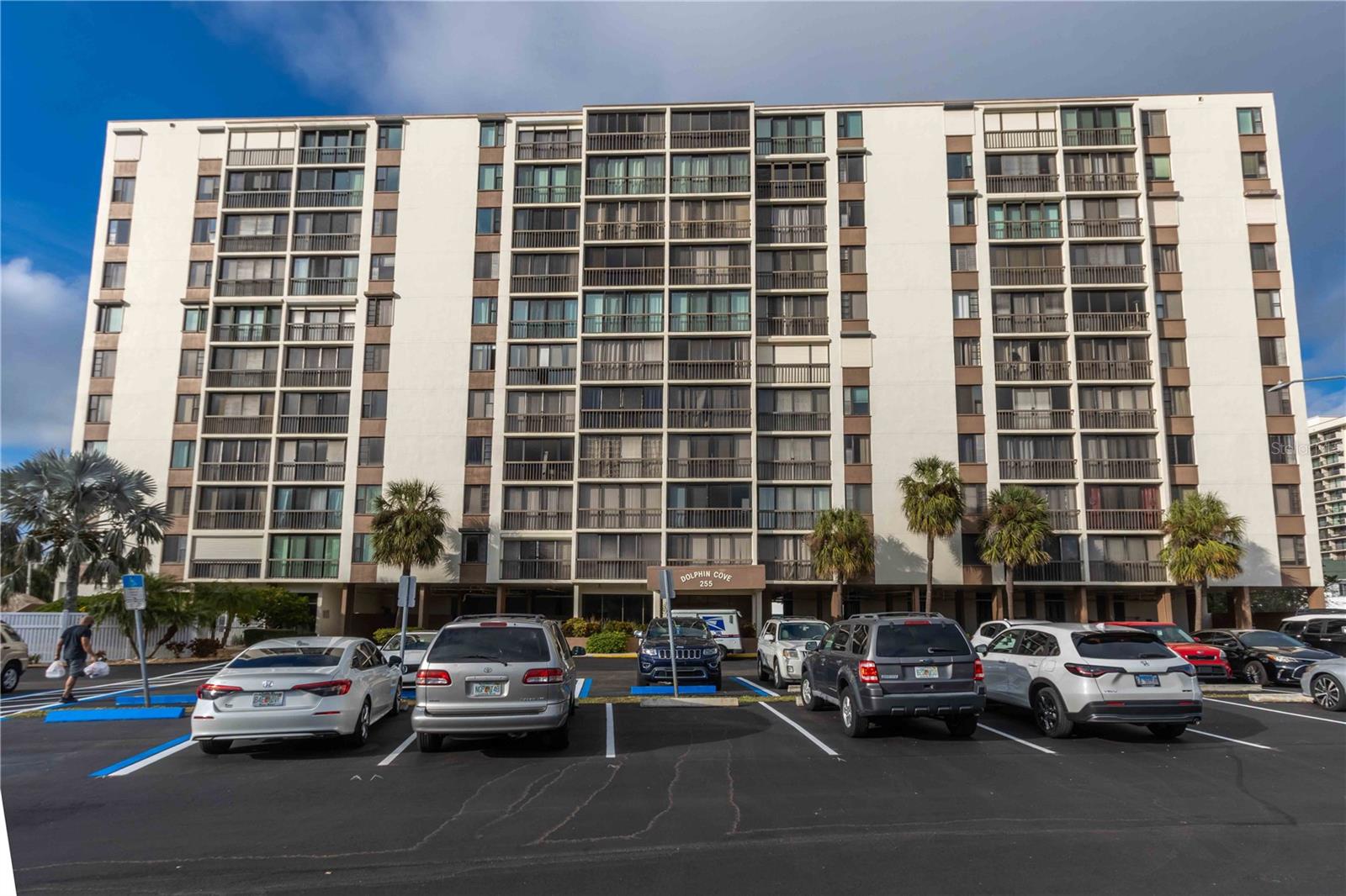 Image 66 of 70 For 255 Dolphin Point 803