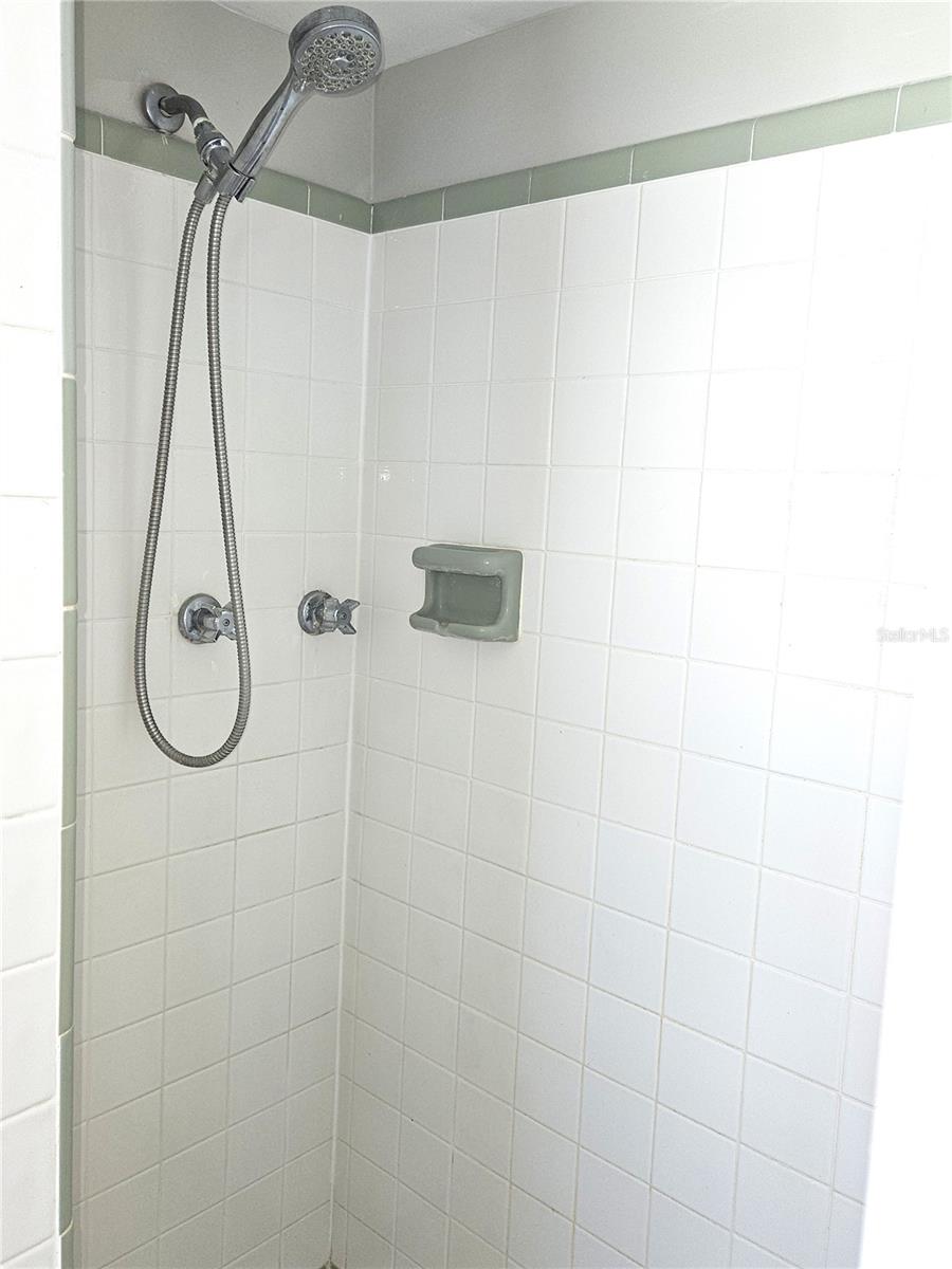 Image 12 of 19 For 7821 Lotus Drive