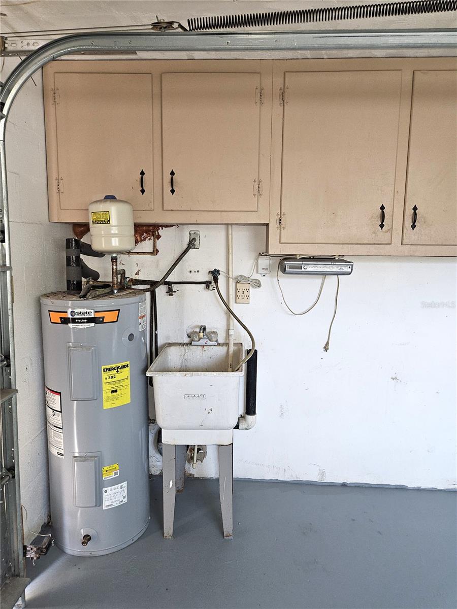 Image 18 of 19 For 7821 Lotus Drive