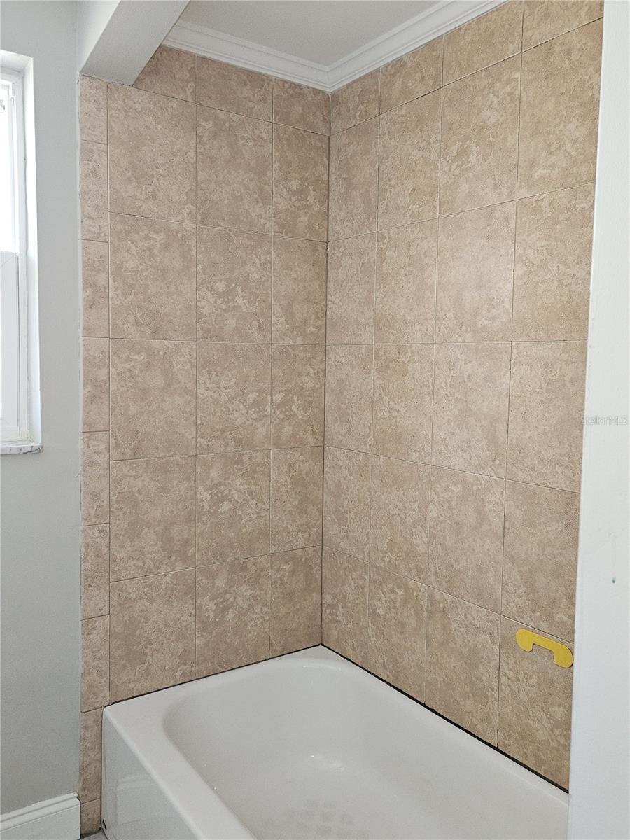 Image 9 of 19 For 7821 Lotus Drive