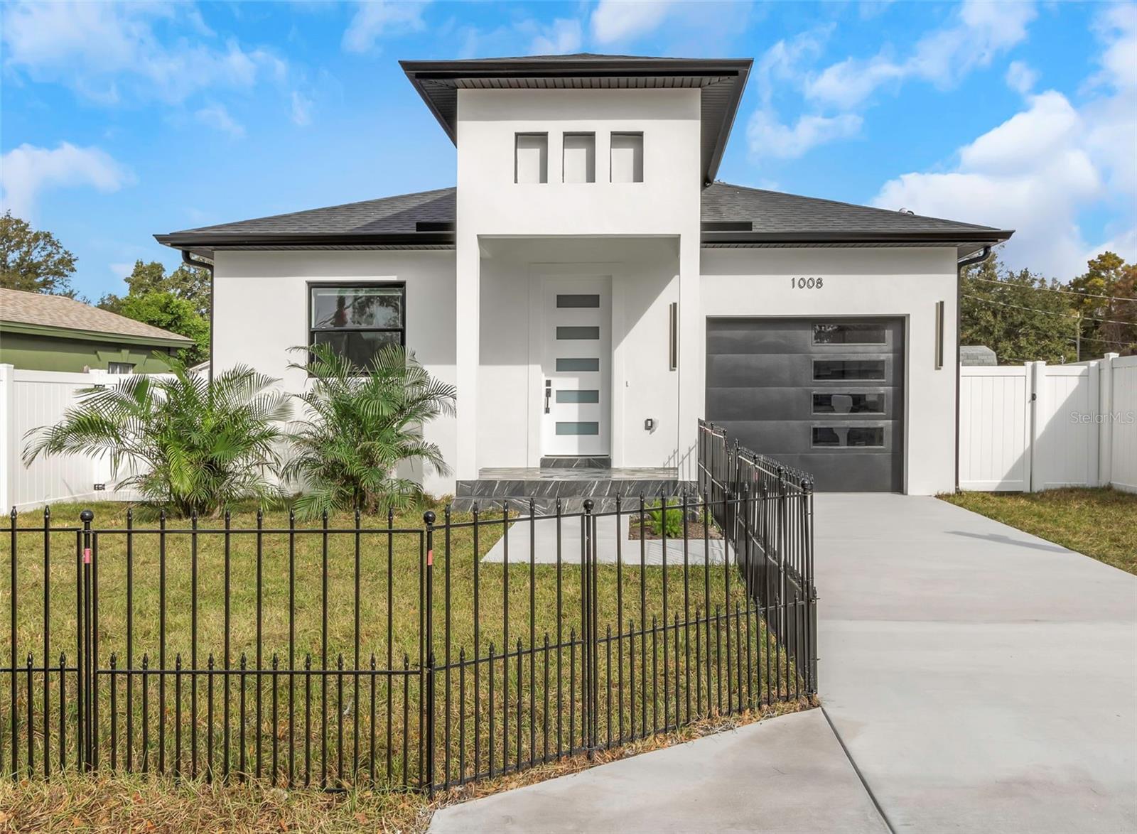 Image 35 of 47 For 1008 Hawkins Street