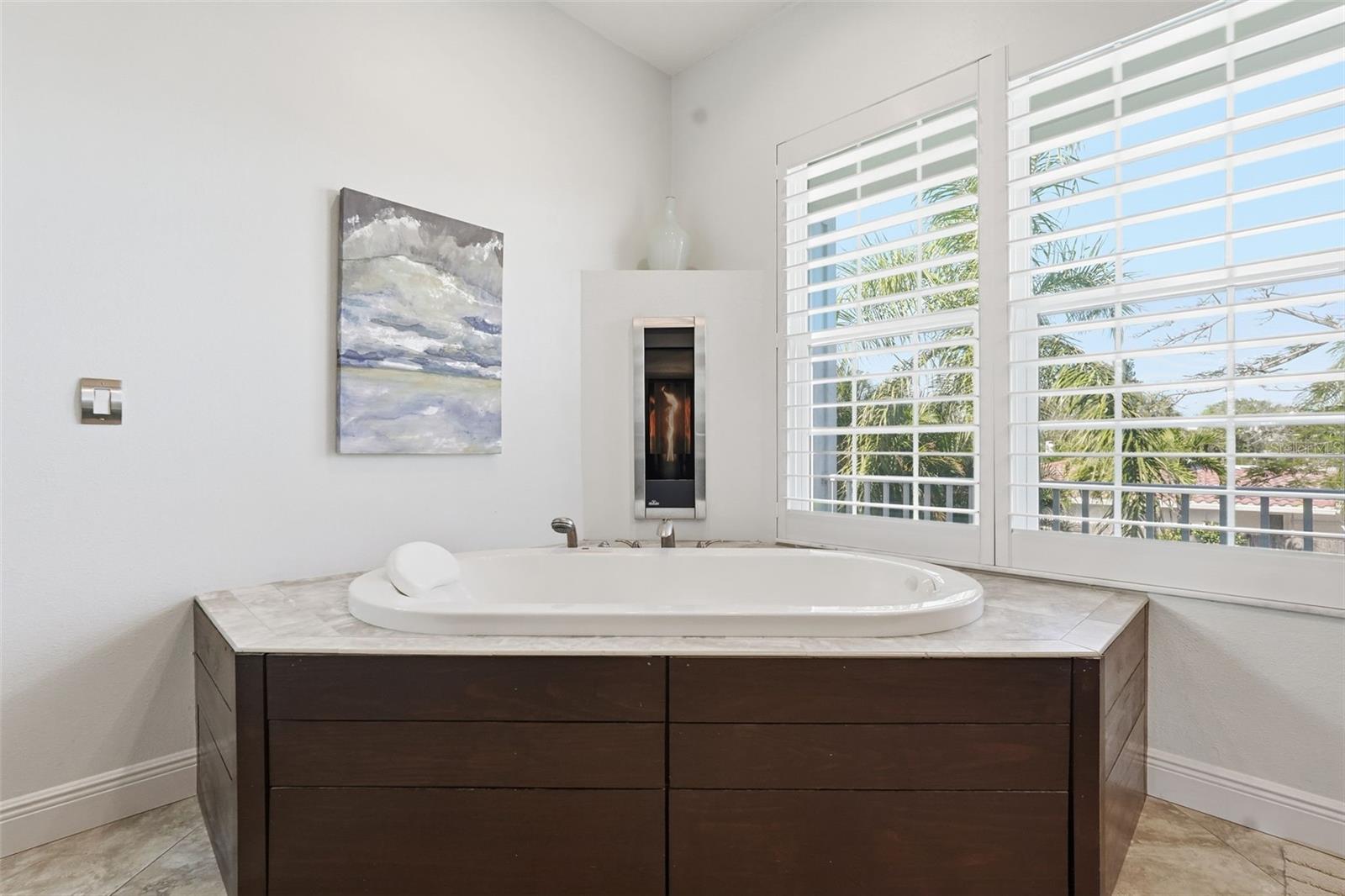 Image 29 of 60 For 401 Harbor Drive