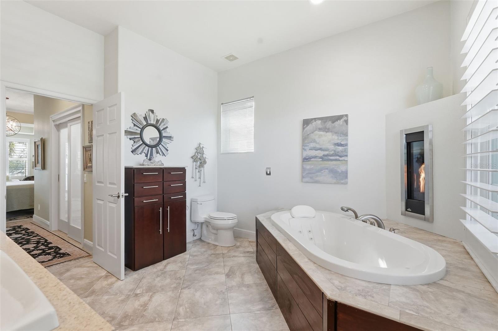 Image 31 of 60 For 401 Harbor Drive