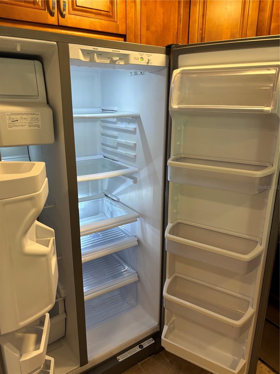 Image 11 of 24 For 36750 Us Highway 19 N 4-117