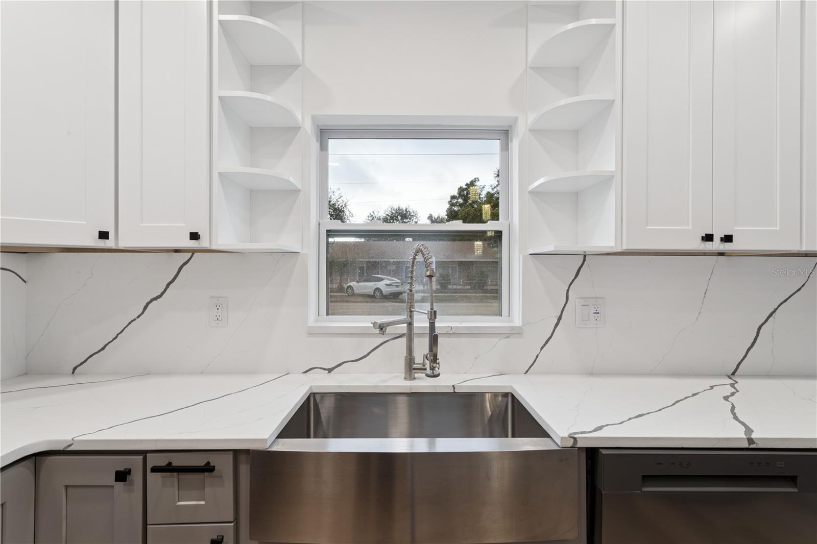 Image 14 of 50 For 1530 12th Avenue S