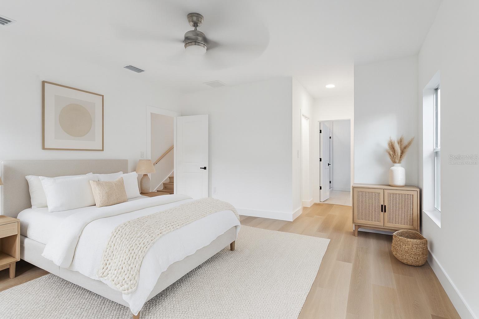 Image 23 of 50 For 1530 12th Avenue S