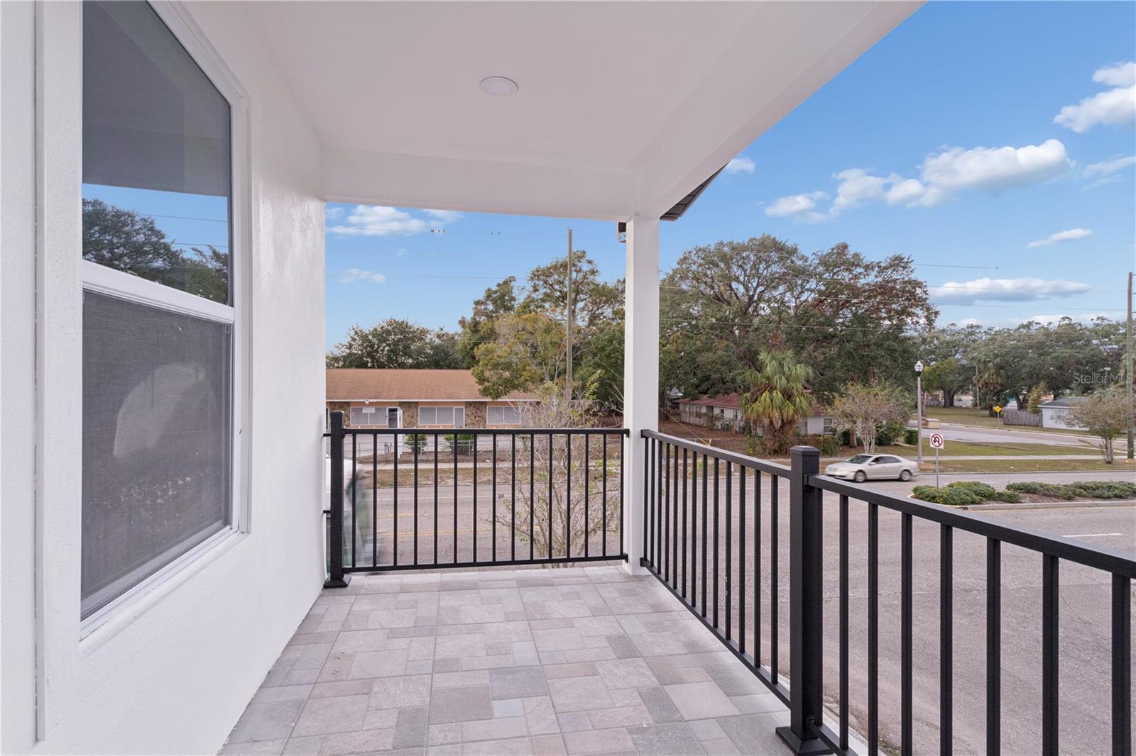 Image 28 of 50 For 1530 12th Avenue S