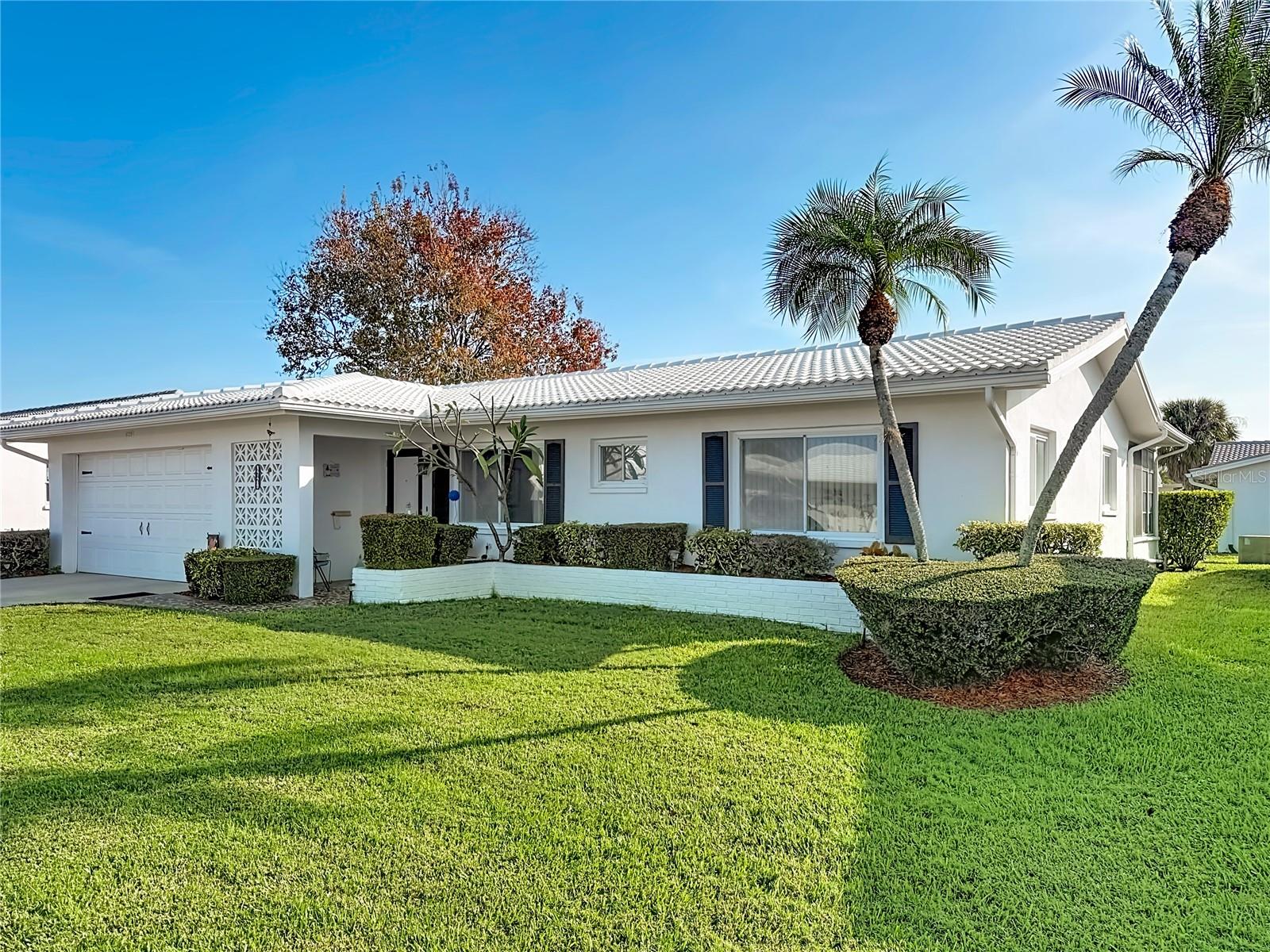 Image 2 of 45 For 9729 36th Way N 4