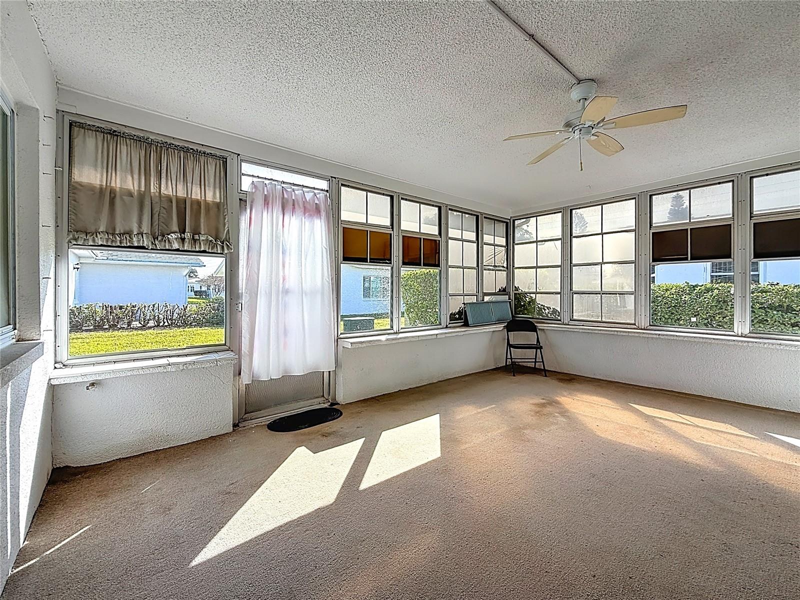 Image 31 of 45 For 9729 36th Way N 4