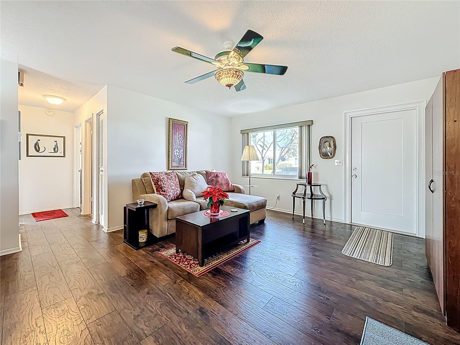 Image 7 of 45 For 9729 36th Way N 4