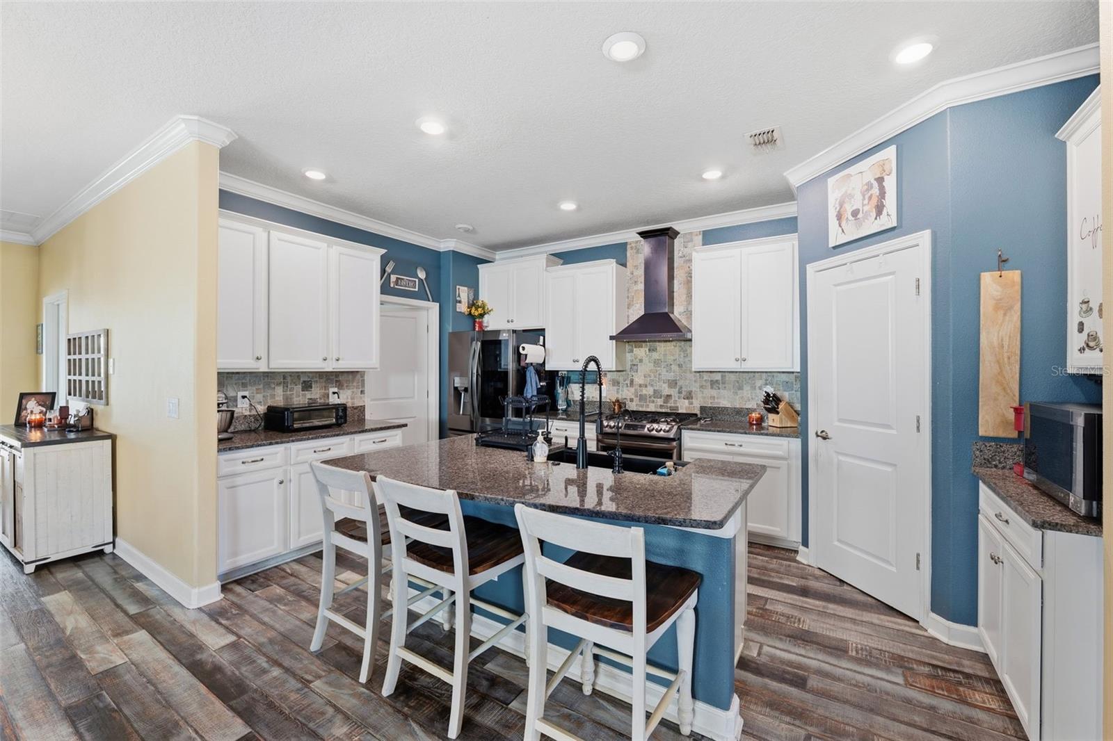 Image 11 of 45 For 21922 Crest Meadow Drive