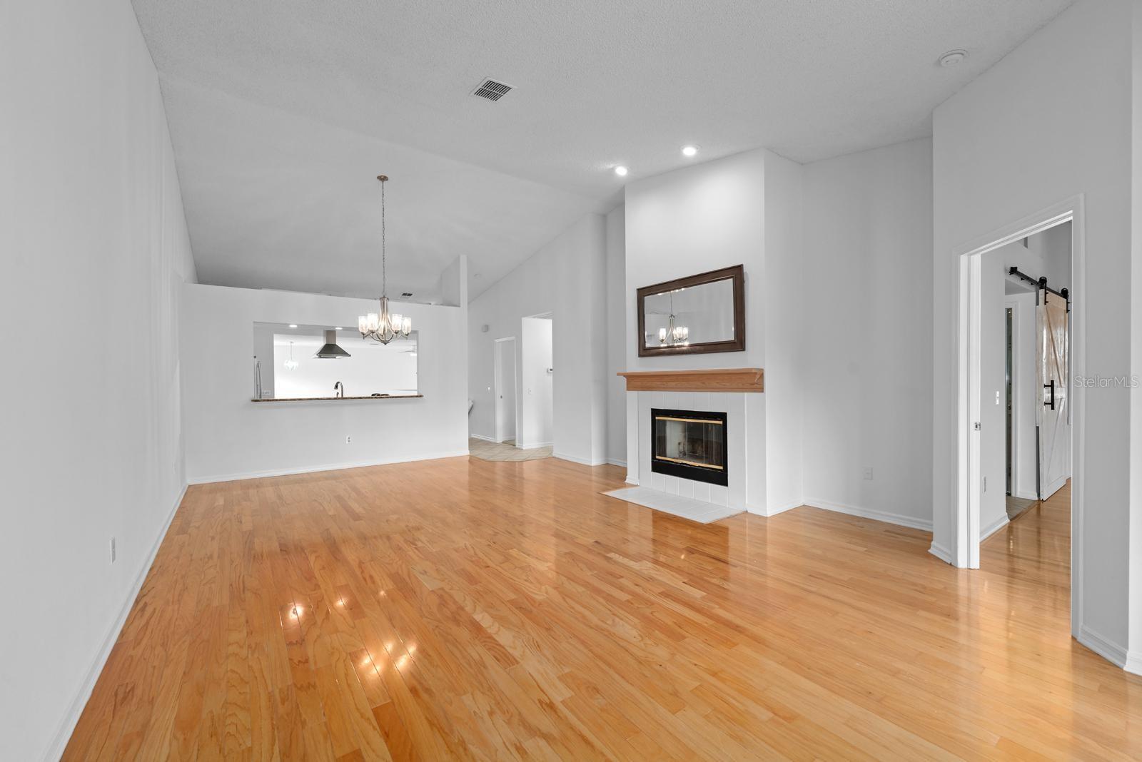 Image 3 of 34 For 1227 Clays Trail