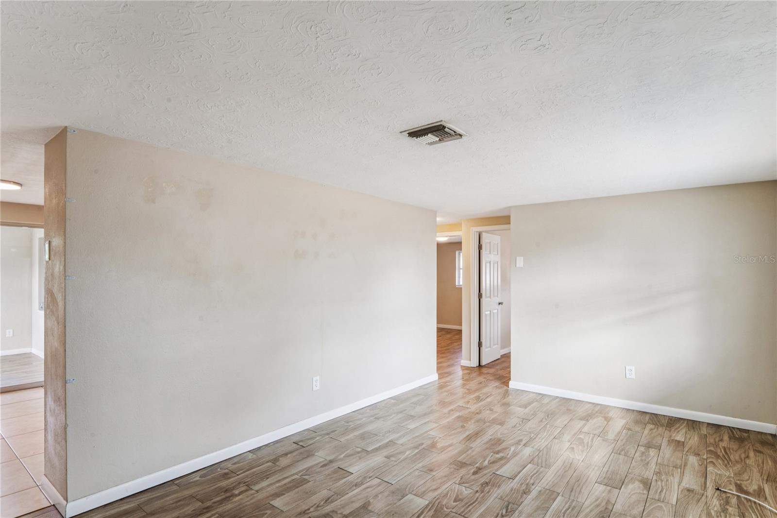 Image 12 of 38 For 4837 Vision Avenue