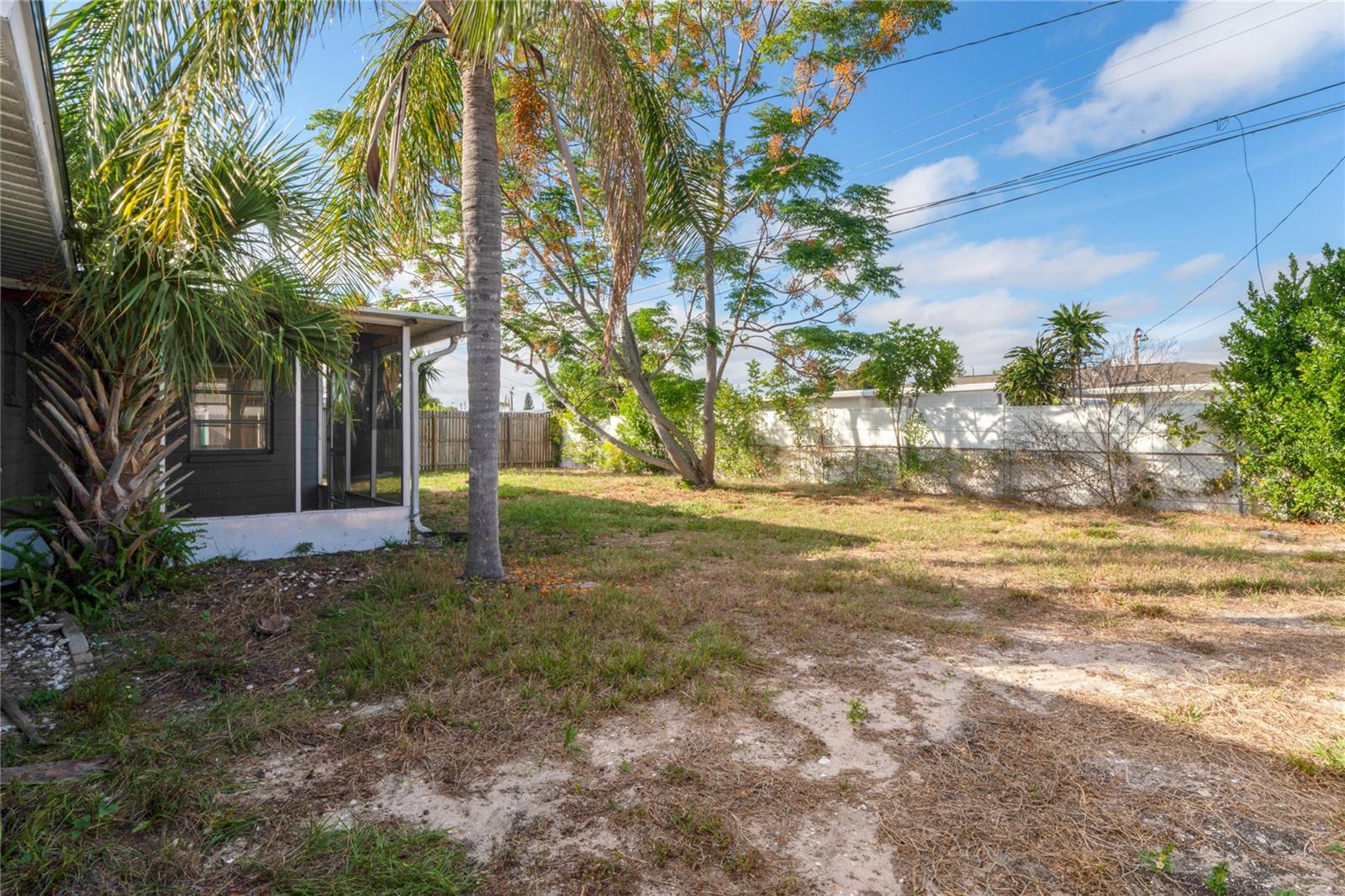 Image 34 of 38 For 4837 Vision Avenue