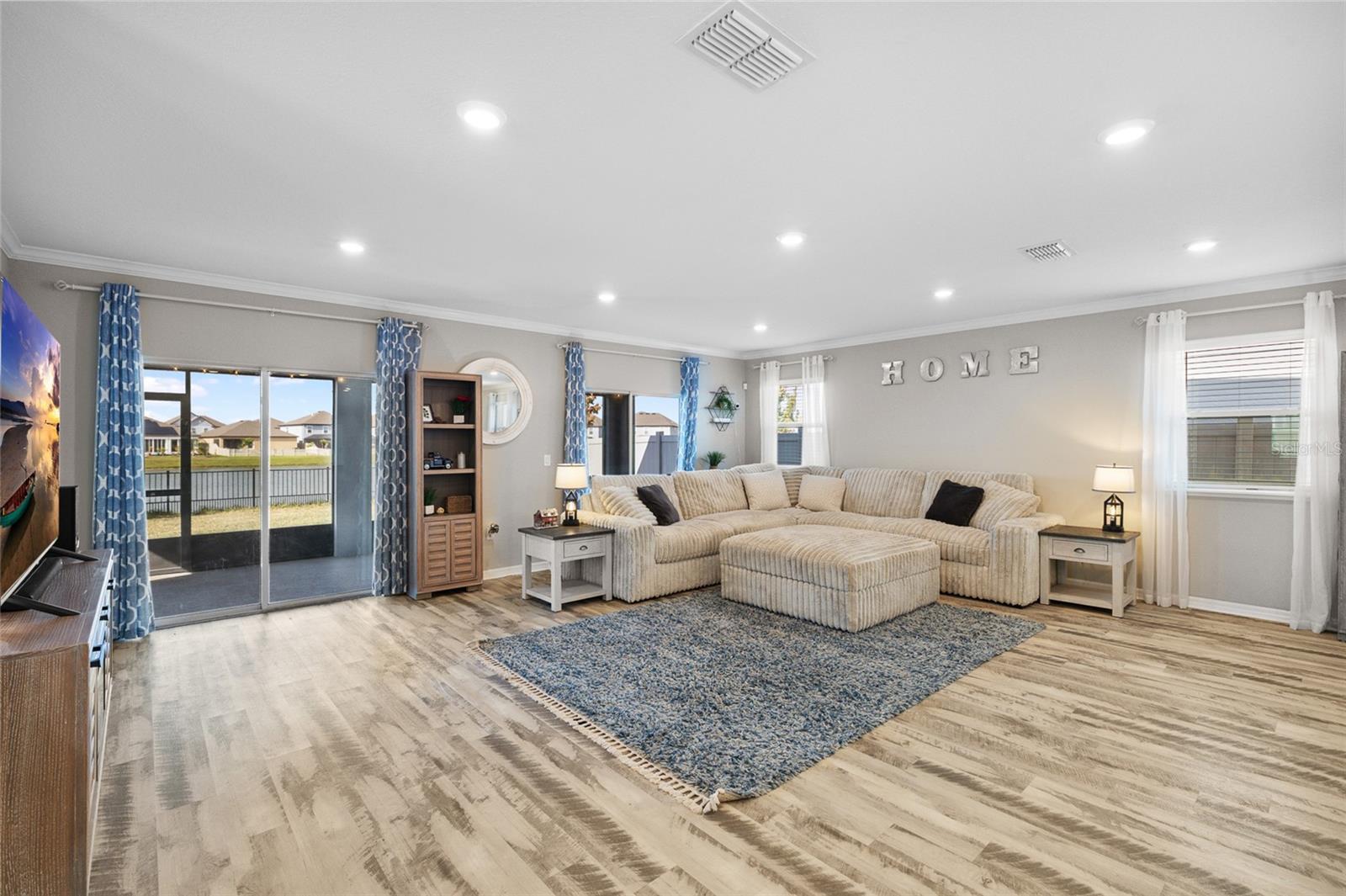 Image 14 of 56 For 8209 Abby Brooks Circle