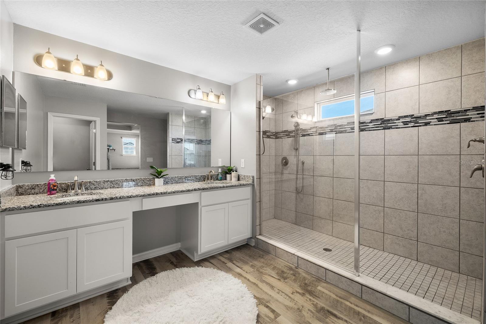 Image 24 of 56 For 8209 Abby Brooks Circle