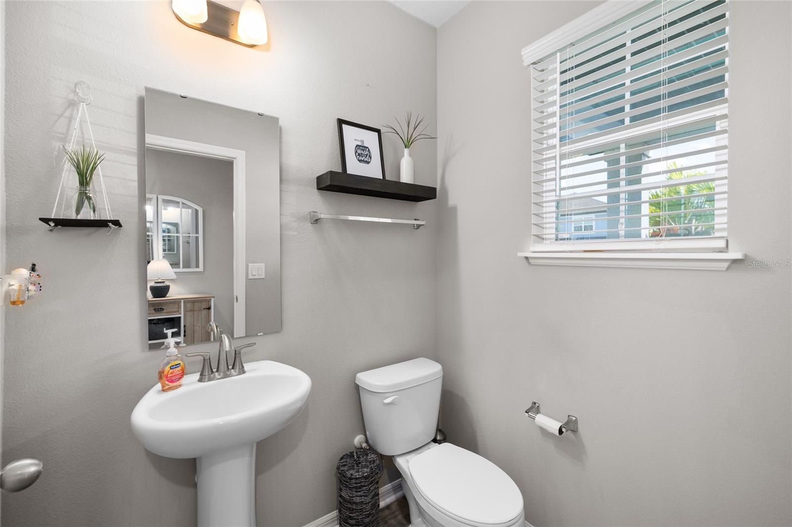 Image 6 of 56 For 8209 Abby Brooks Circle