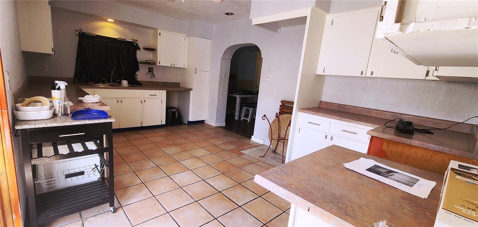 Image 11 of 28 For 210 Linebaugh Avenue