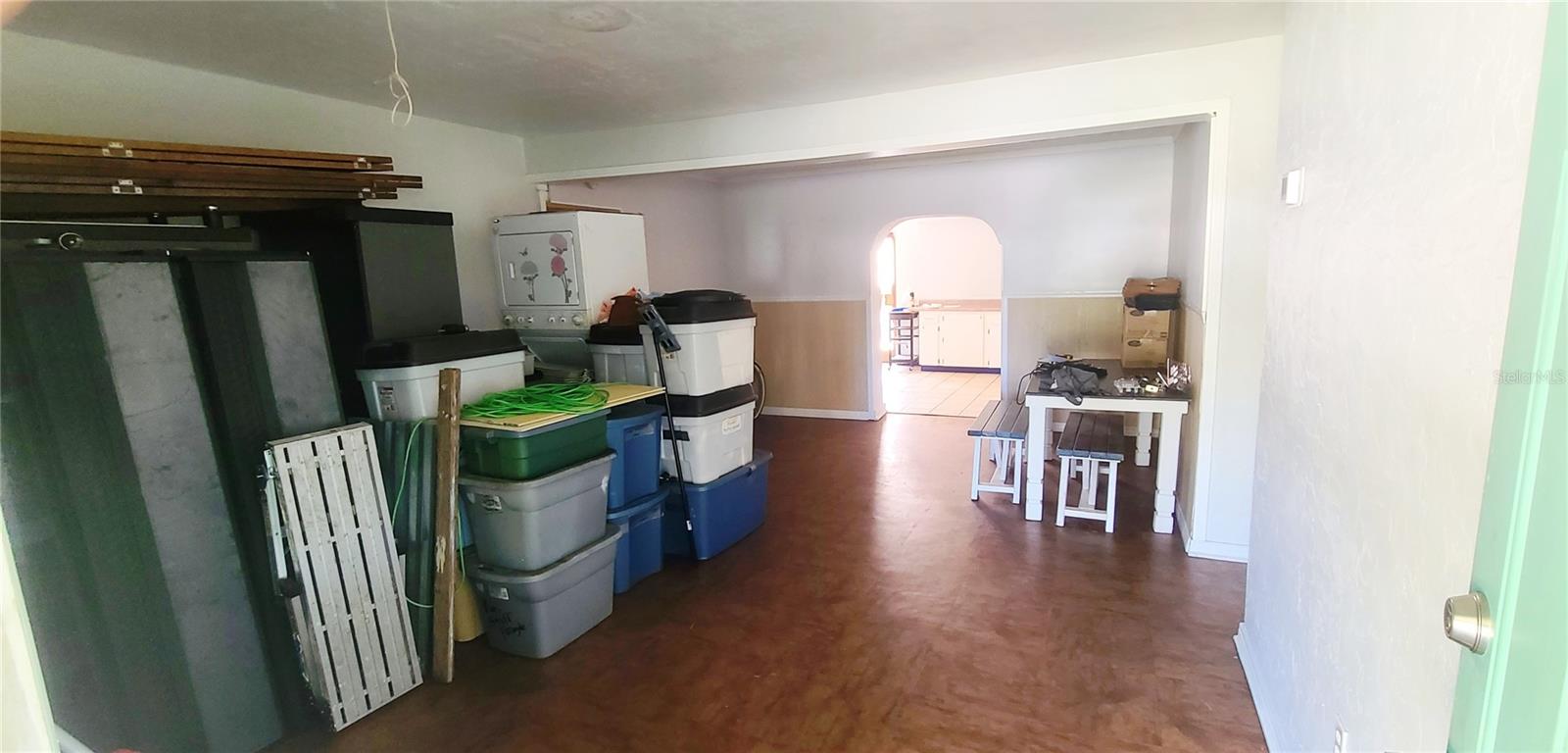 Image 8 of 28 For 210 Linebaugh Avenue