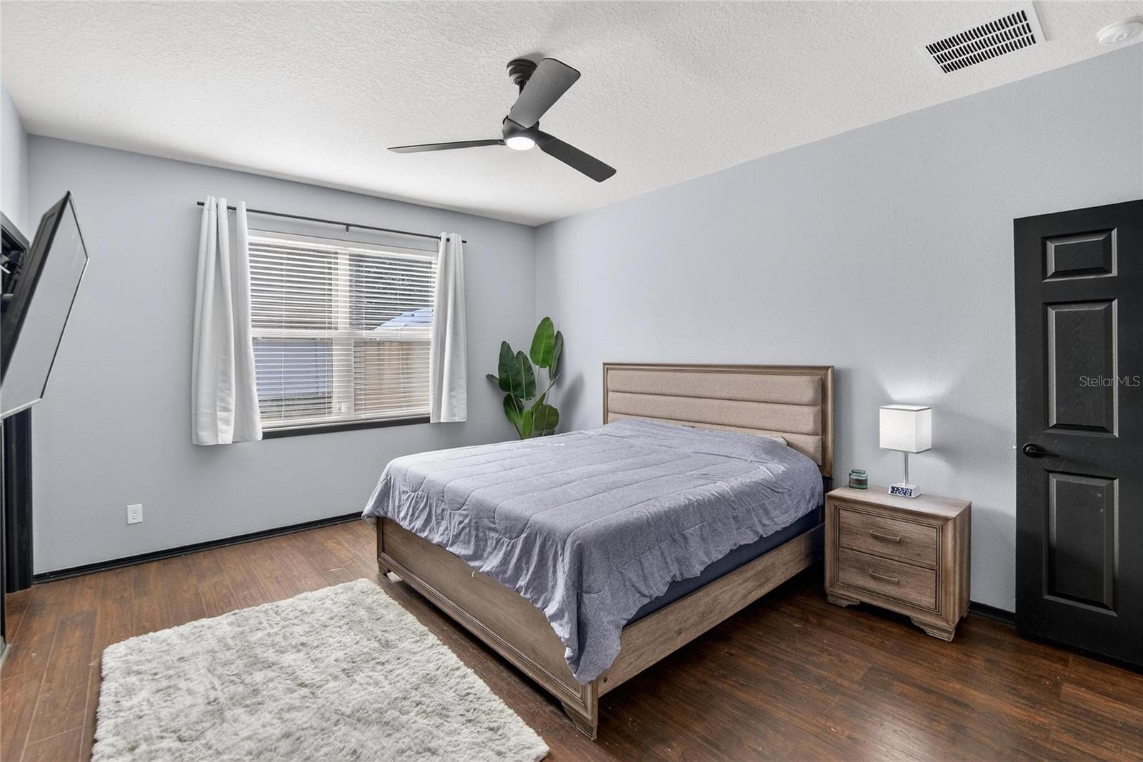 Image 23 of 54 For 653 Petal Mist Lane