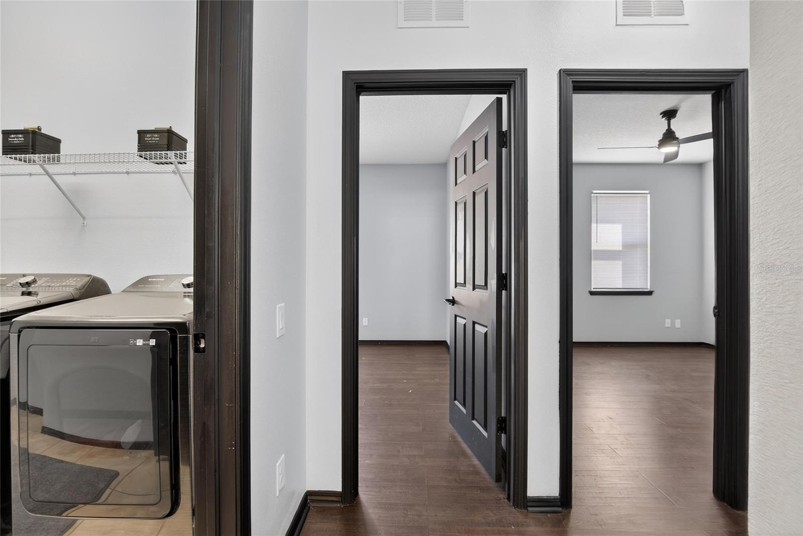 Image 27 of 54 For 653 Petal Mist Lane