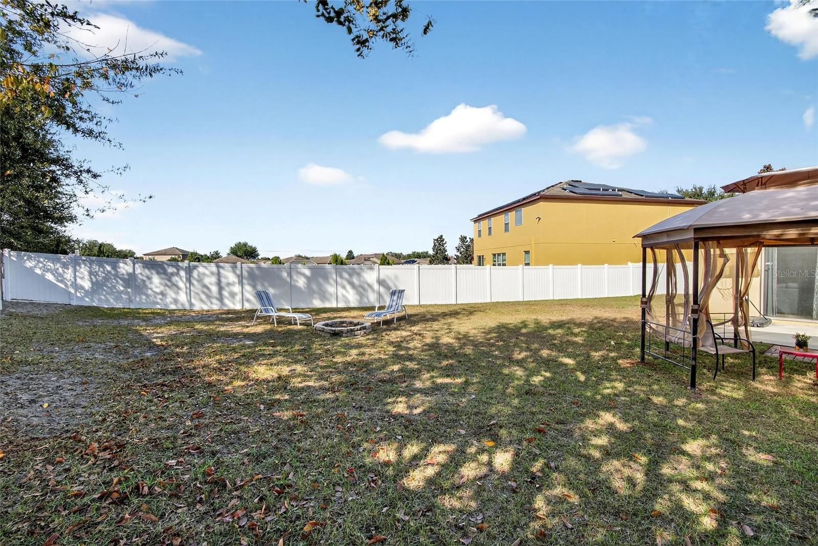 Image 38 of 54 For 653 Petal Mist Lane