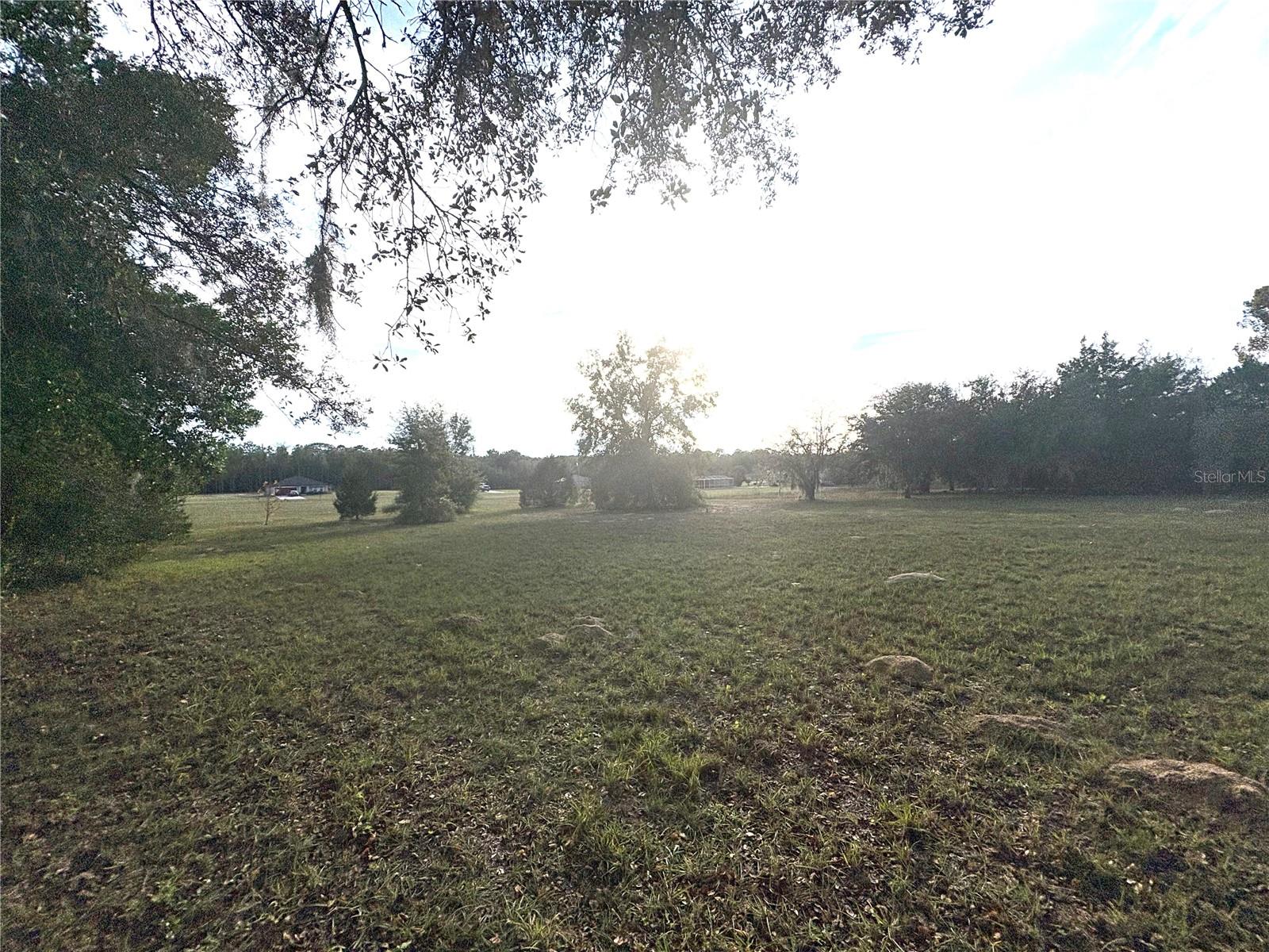 Image 12 of 25 For 756 Bismark Street