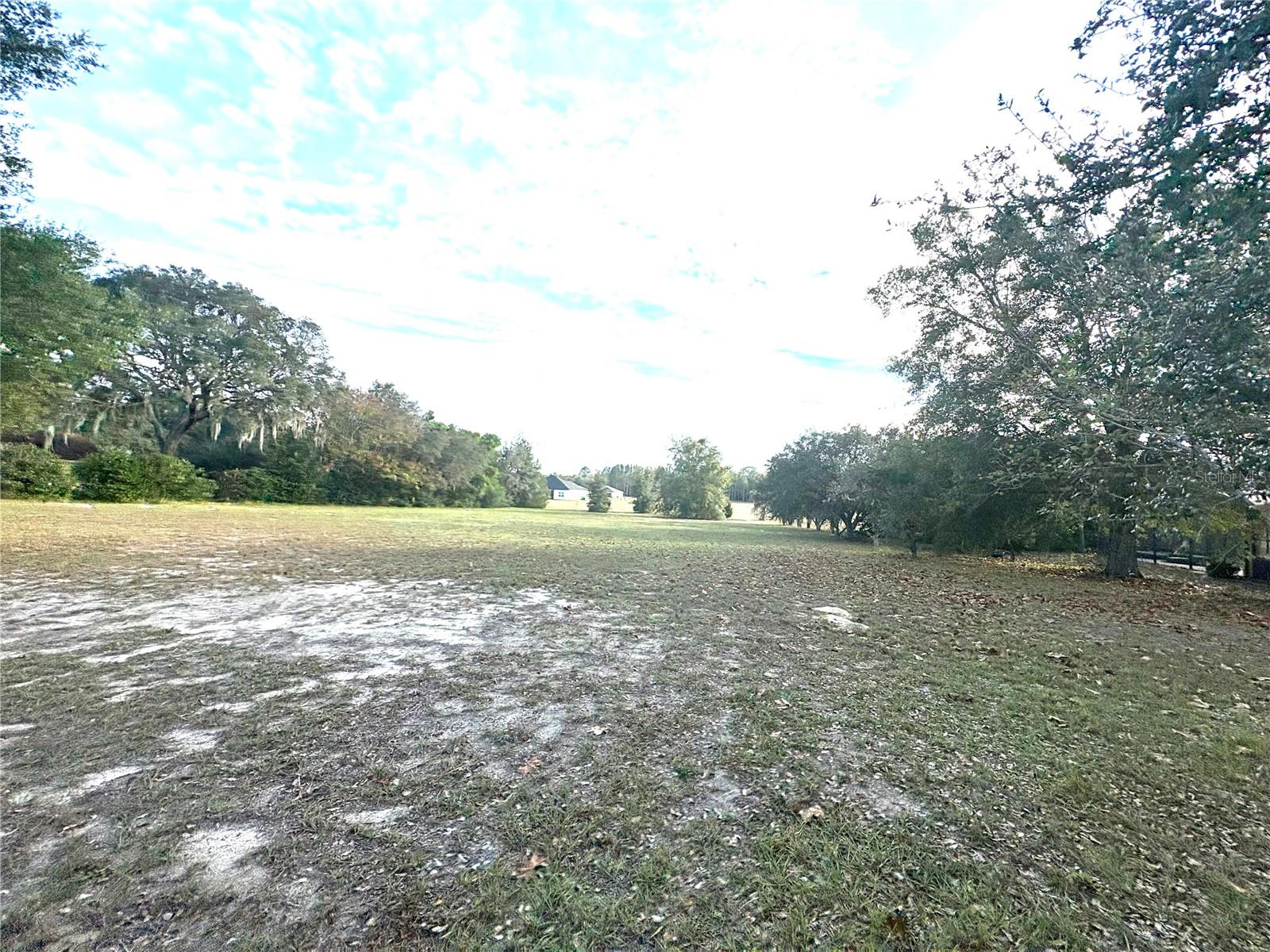 Image 14 of 25 For 756 Bismark Street