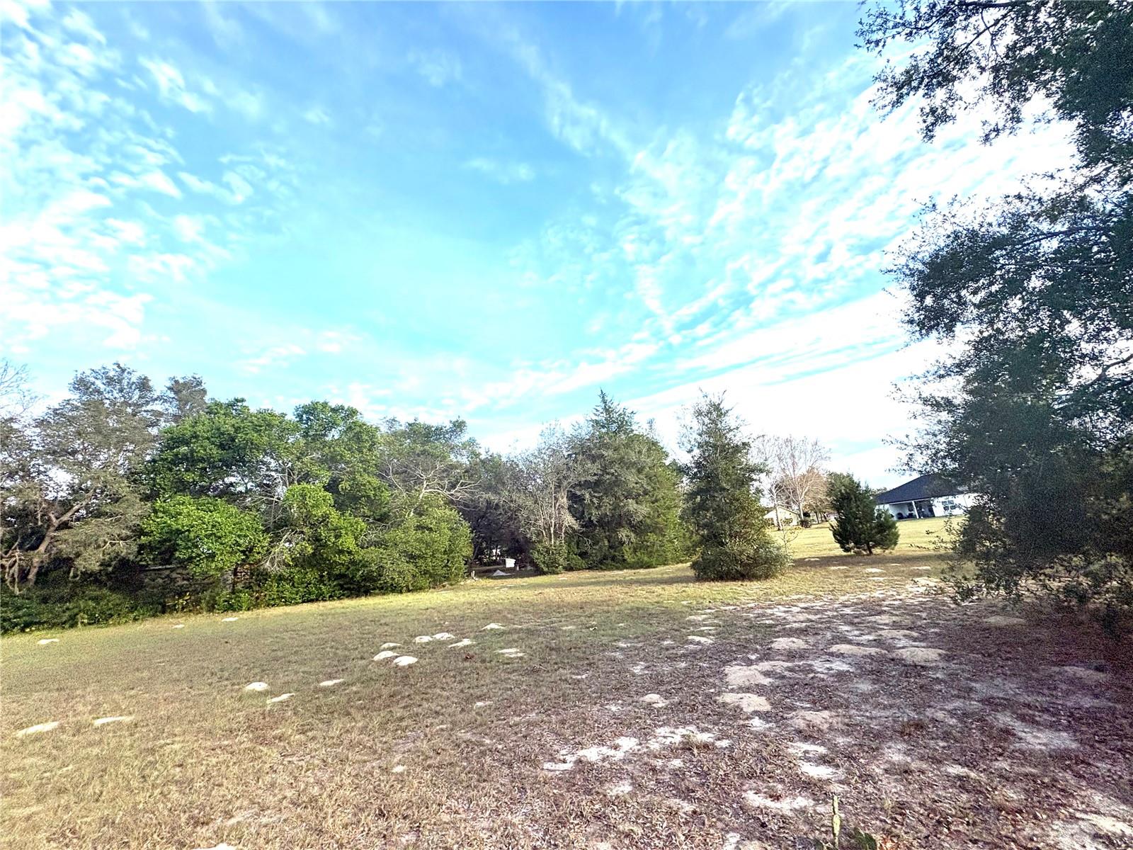 Image 23 of 25 For 756 Bismark Street