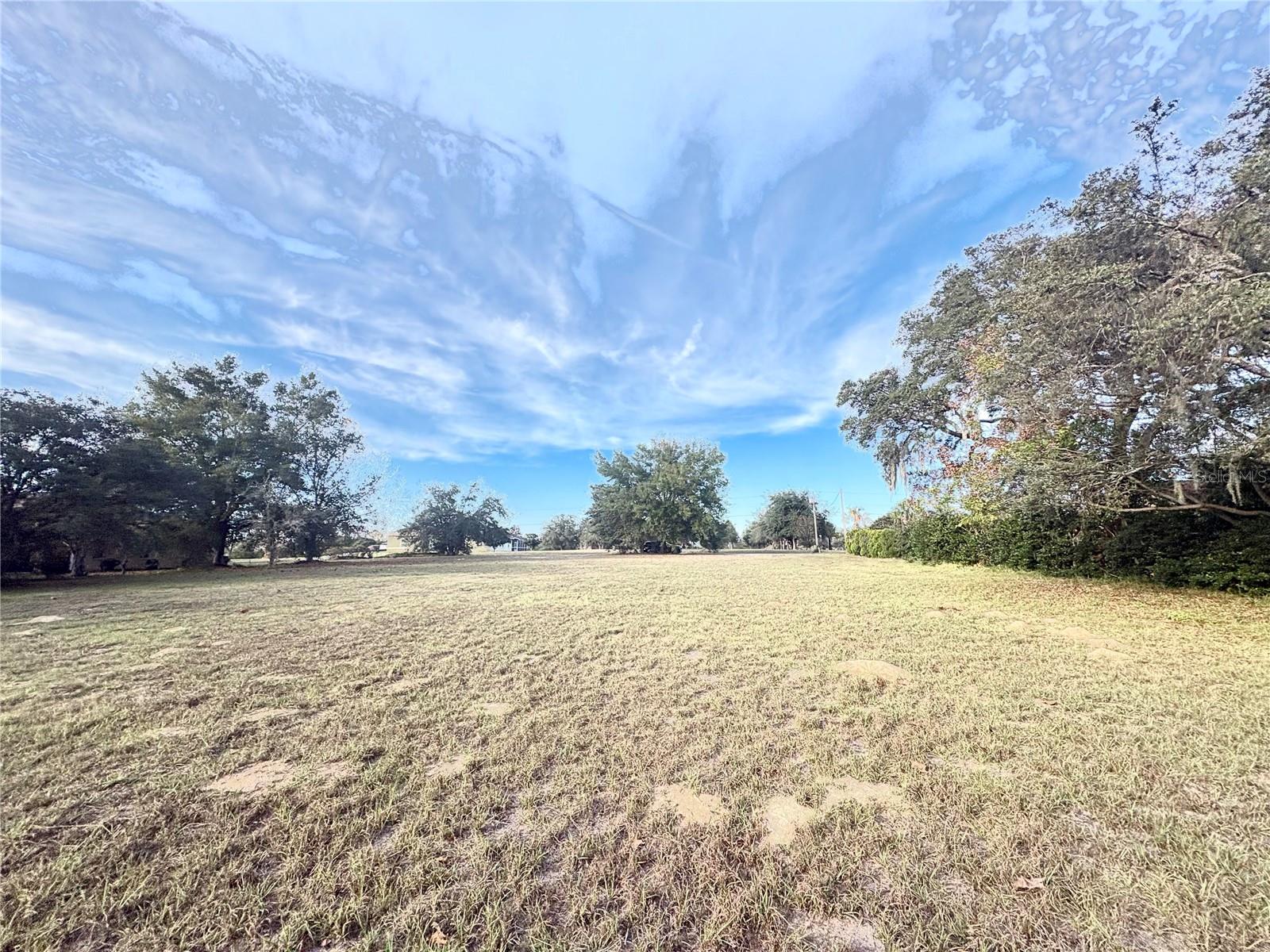 Image 4 of 25 For 756 Bismark Street