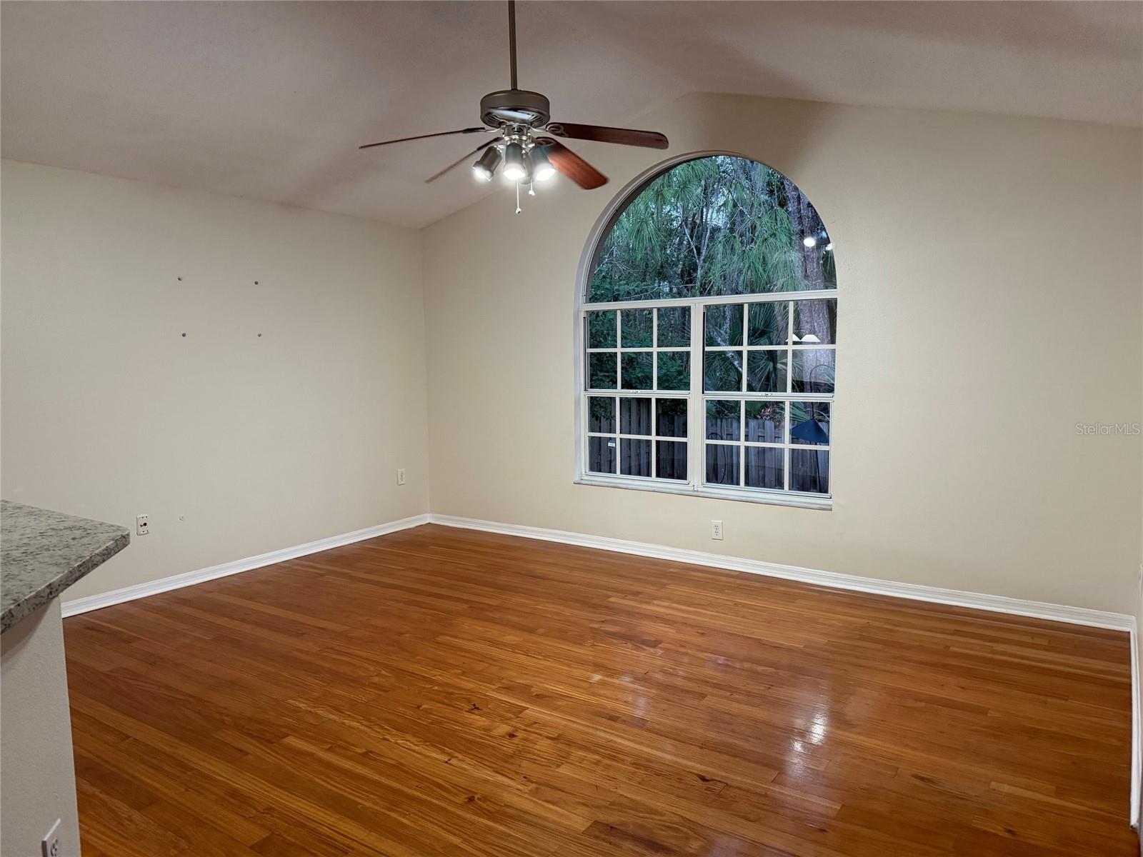 Image 4 of 27 For 8503 Manassas Road