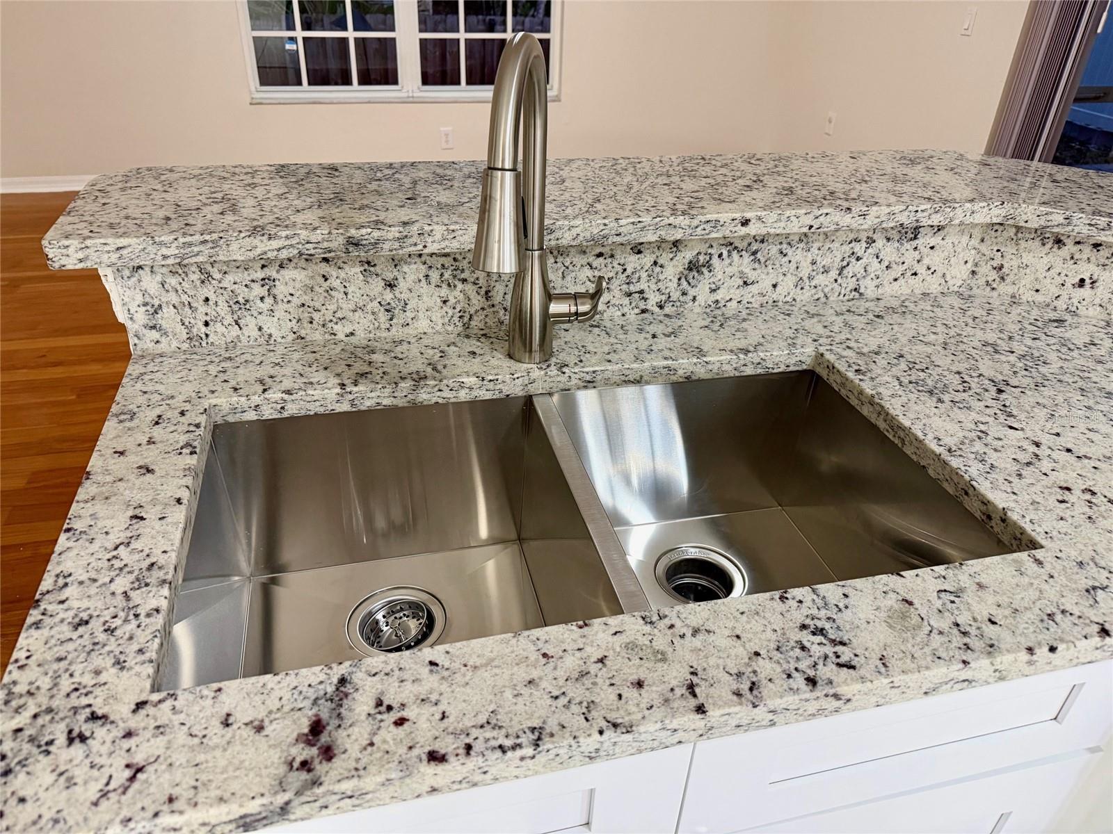 Image 7 of 27 For 8503 Manassas Road