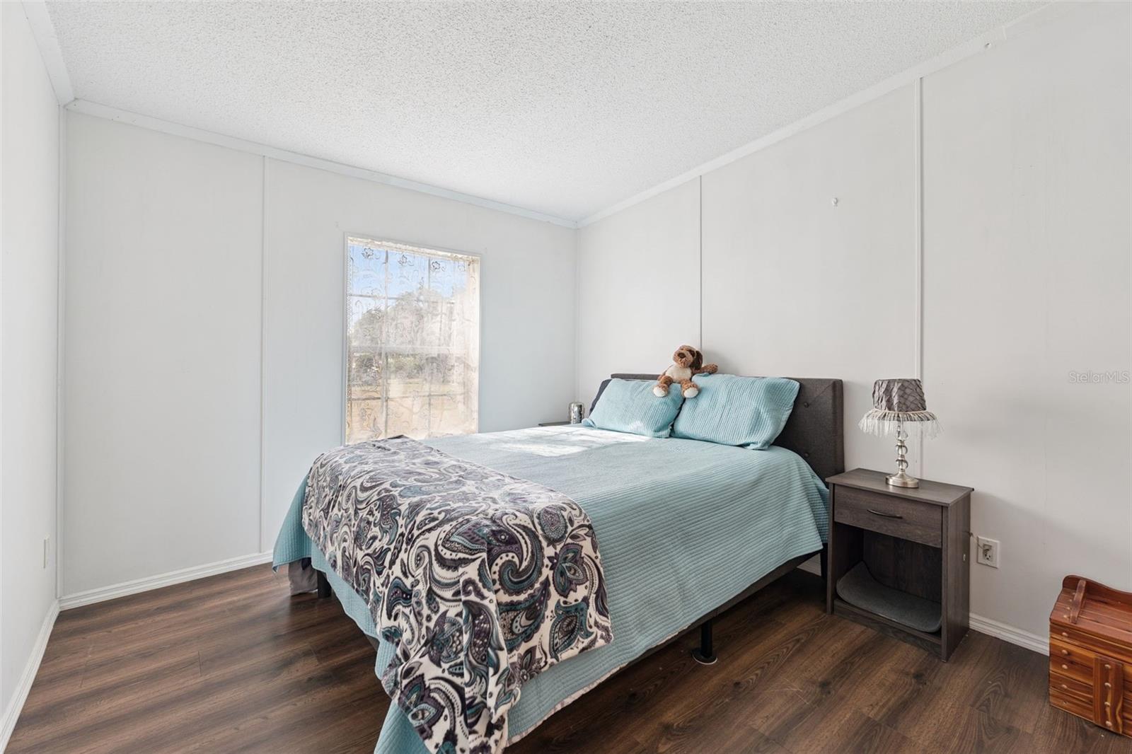 Image 18 of 47 For 294 Cesara Estates Loop