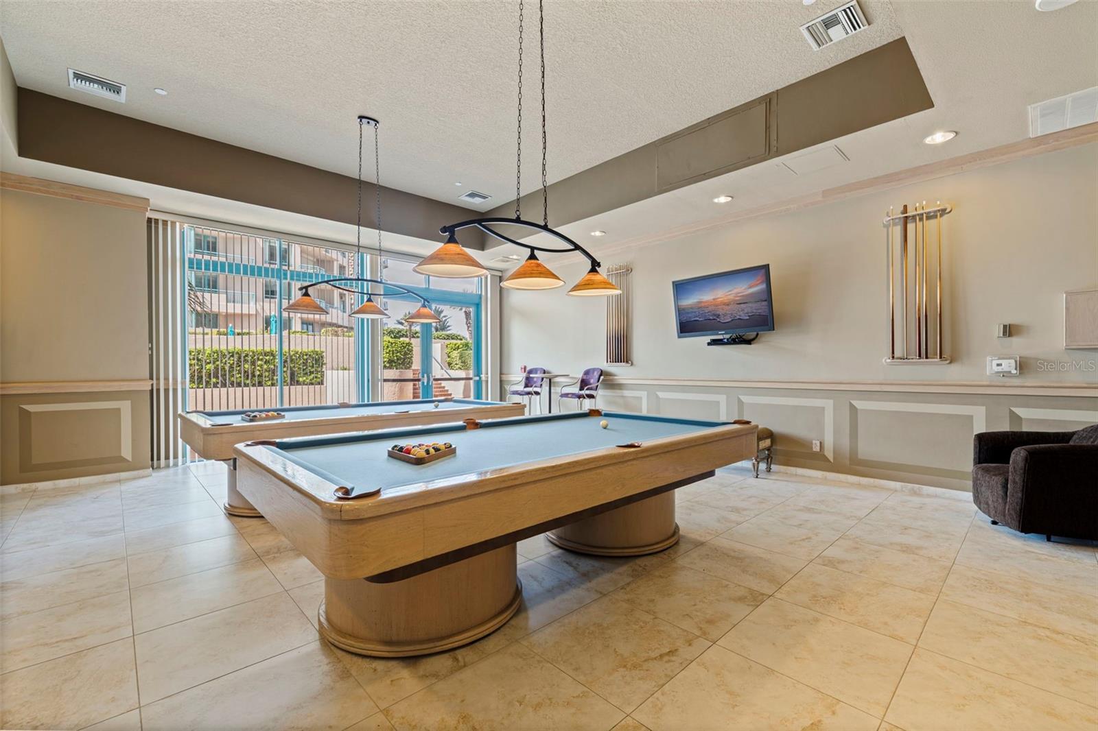 Image 31 of 60 For 1540 Gulf Boulevard 1707