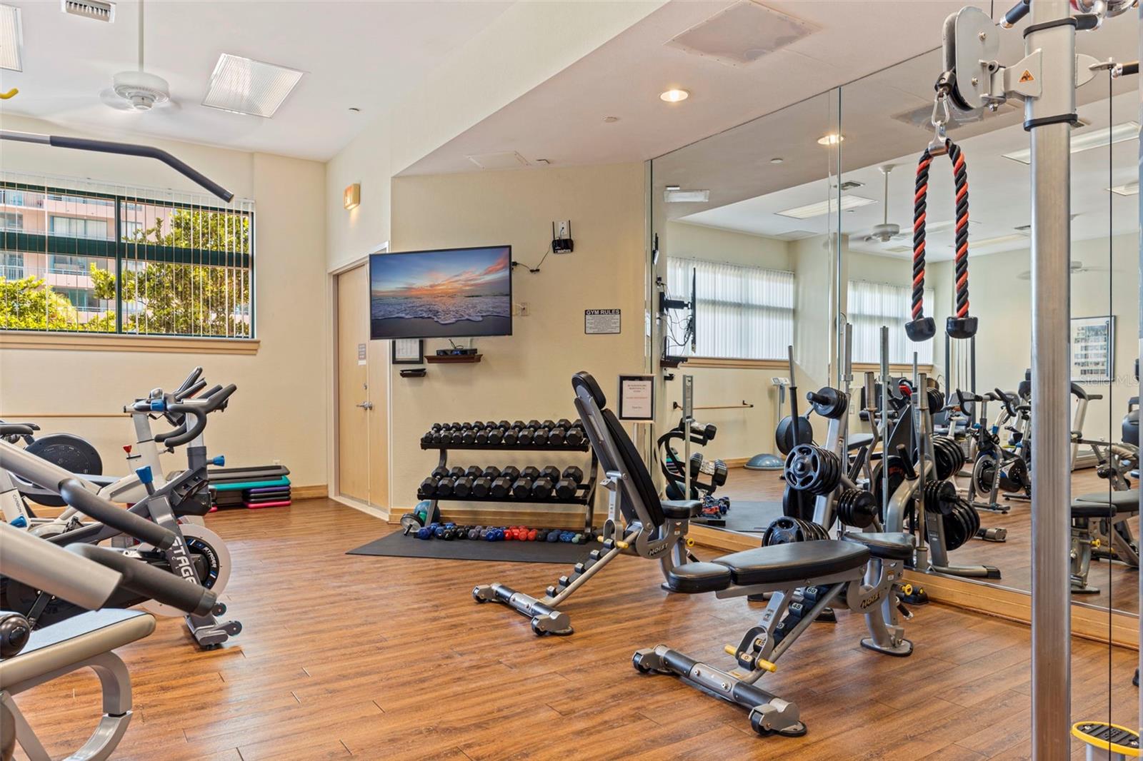 Image 34 of 60 For 1540 Gulf Boulevard 1707