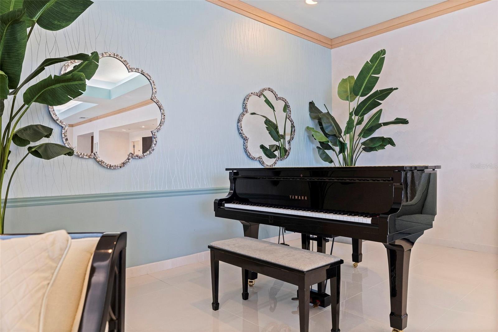 Image 37 of 60 For 1540 Gulf Boulevard 1707